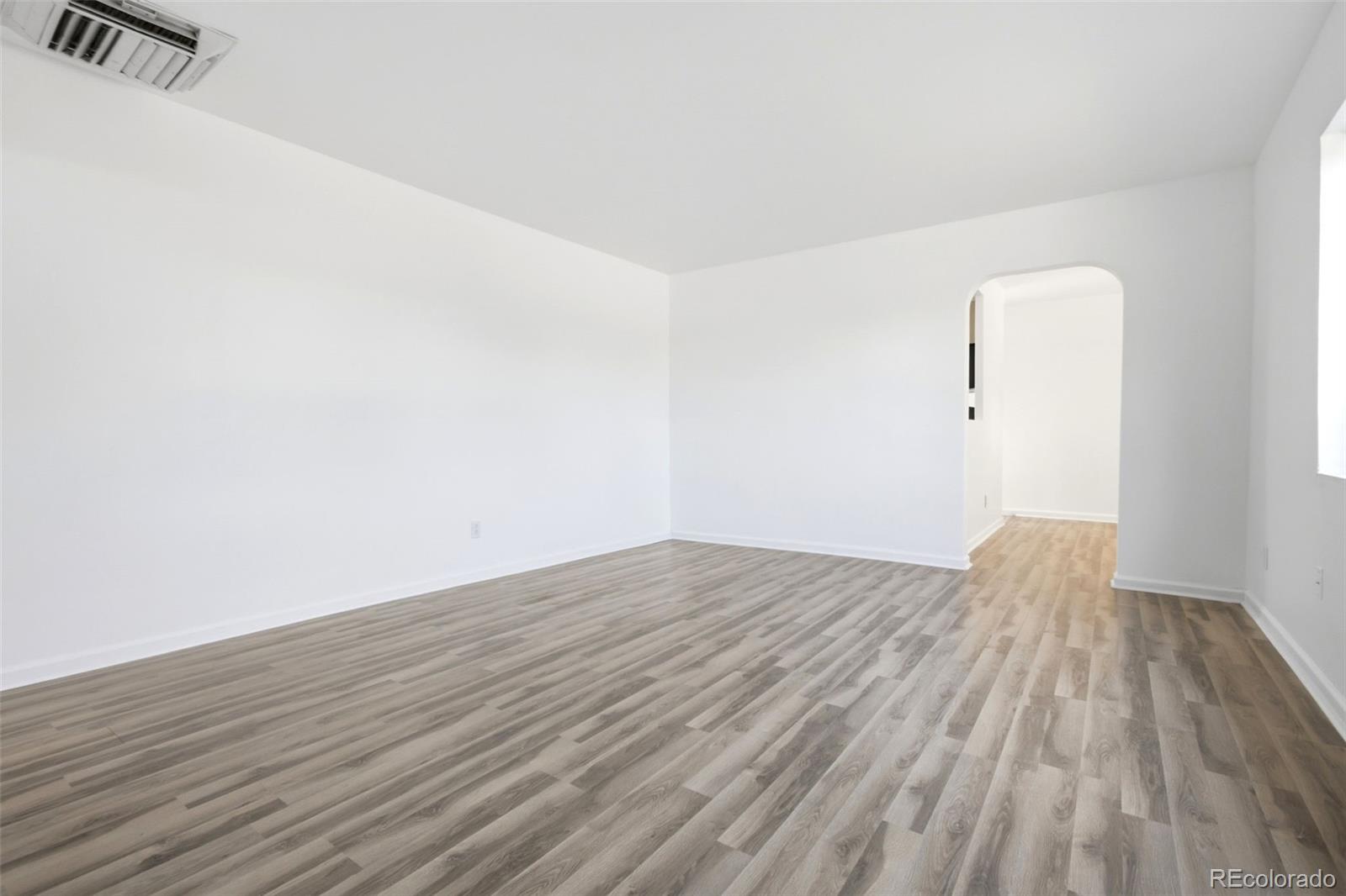 940 Ash Ct, Thornton, CO 80229