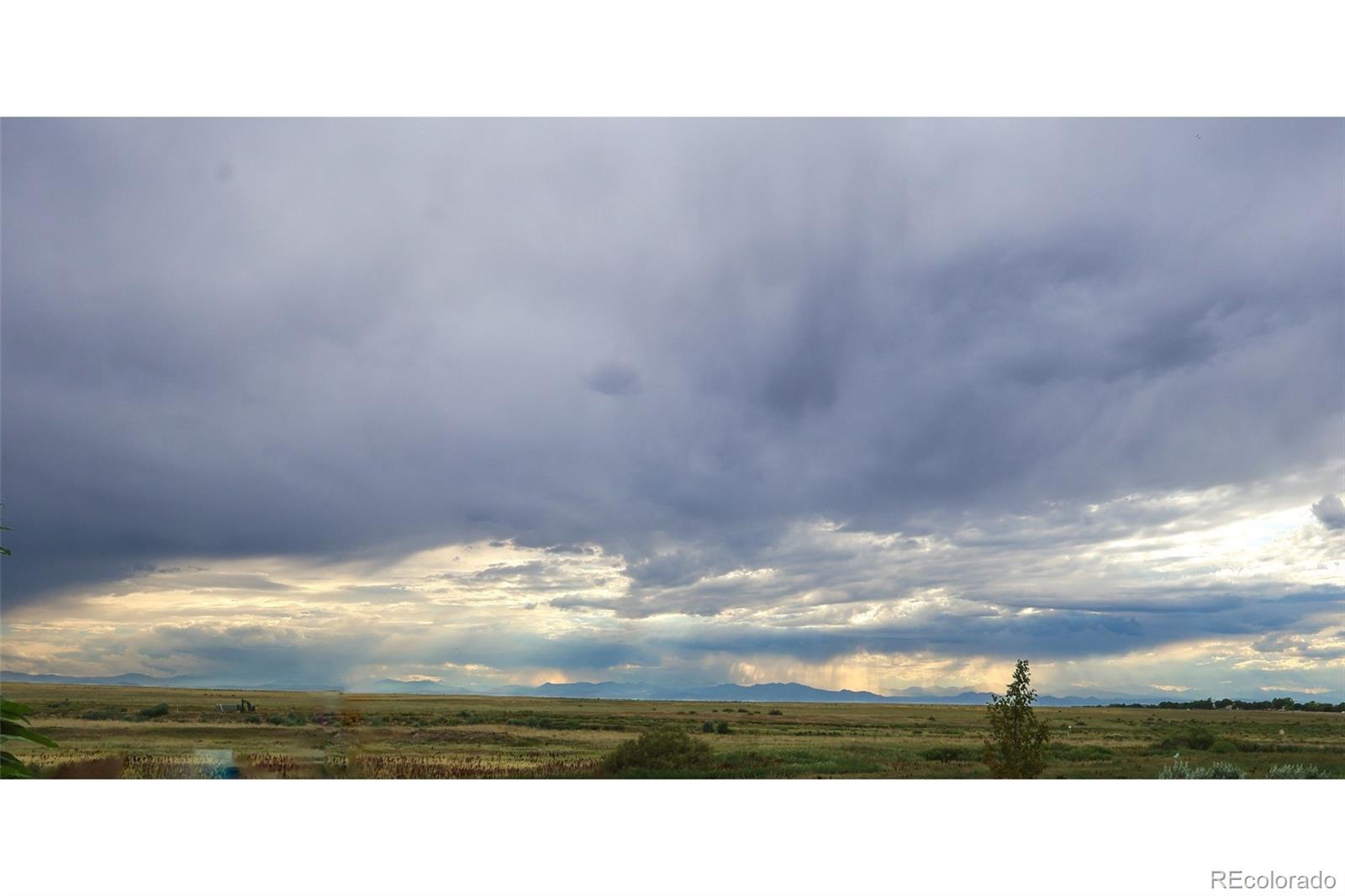 9314 Pitkin St, Commerce City, CO 80022