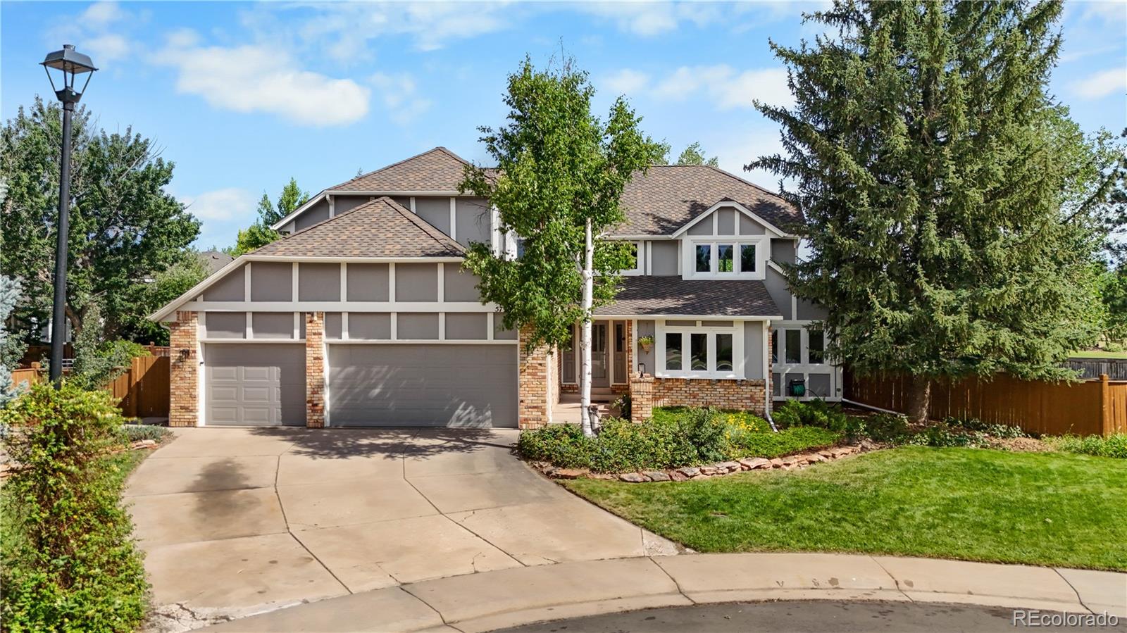 5796 S Kittredge Ct, Centennial, CO 80015