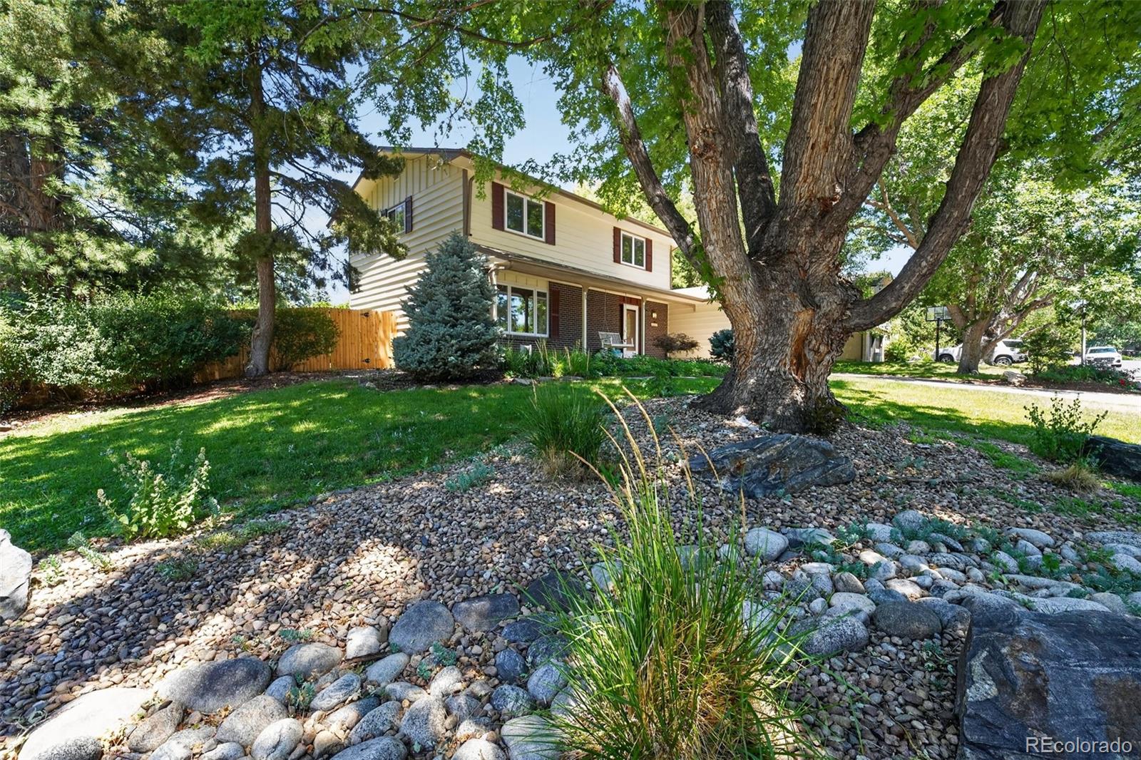 8047 W Harvard Dr, Denver, CO 80227