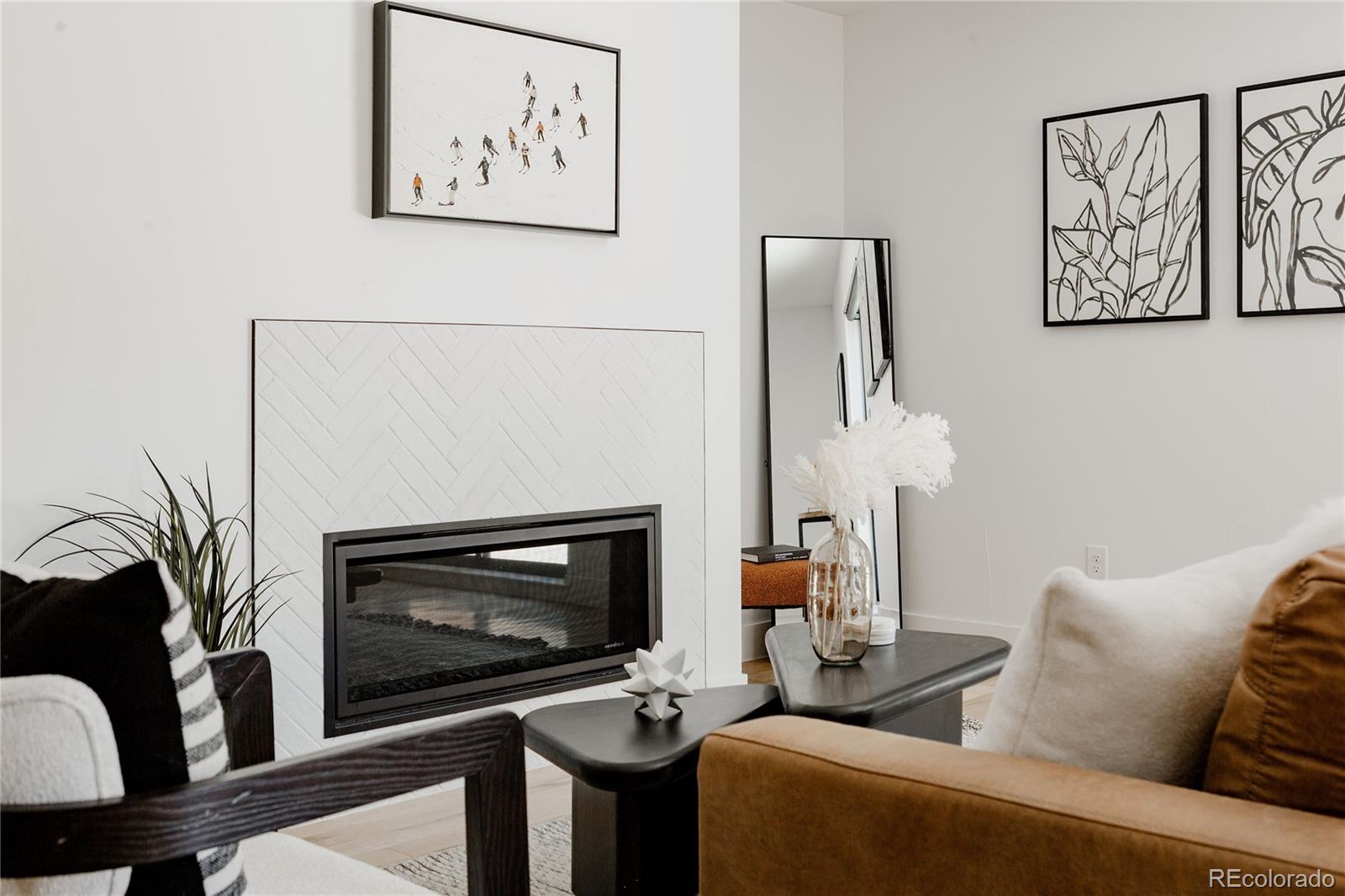 521 Fox St, Denver, CO 80204