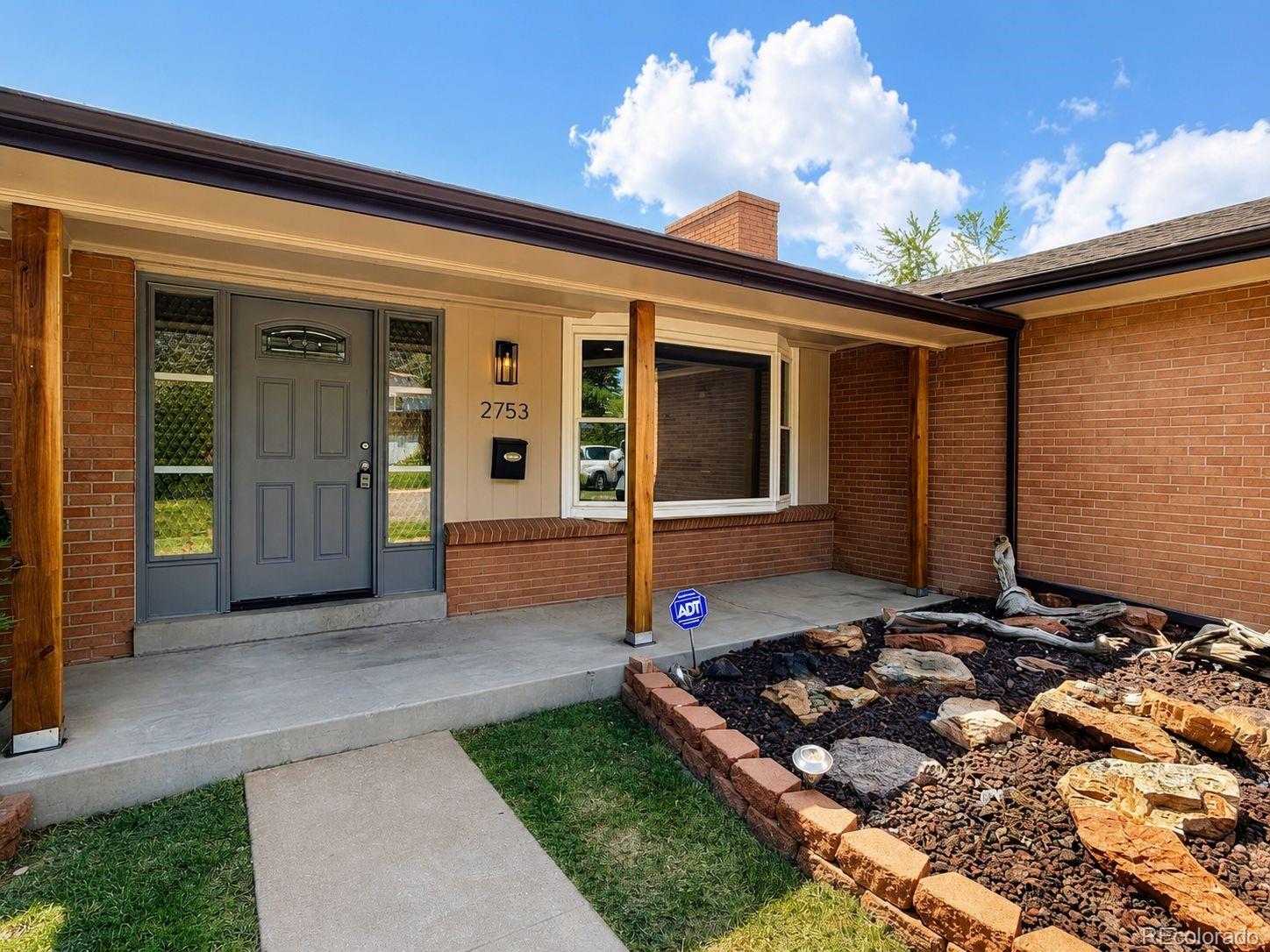 2753 S Benton St, Denver, CO 80227