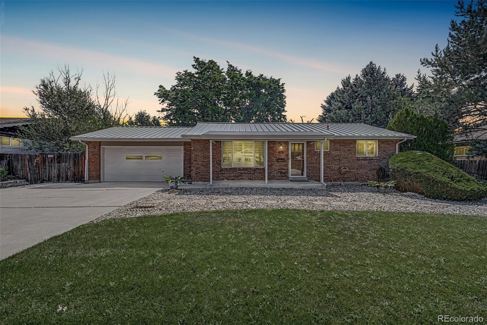 1786 S Cape St, Denver, CO 80232