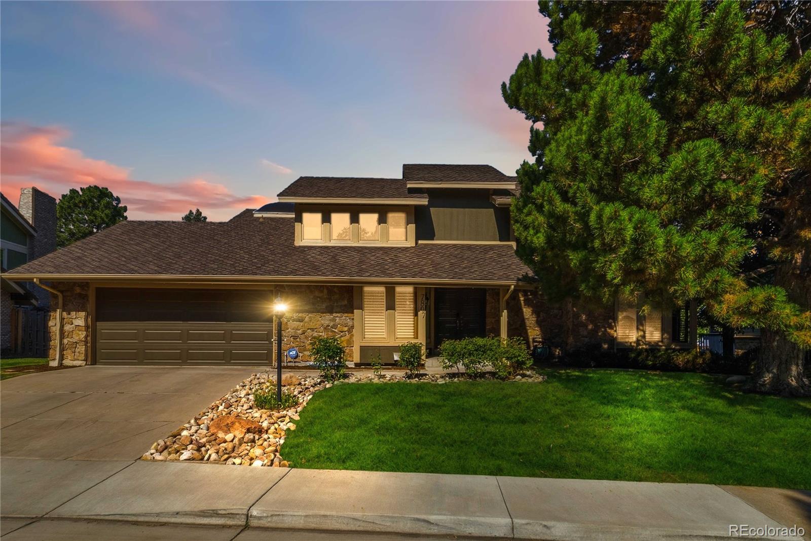 7807 S Forest St, Centennial, CO 80122