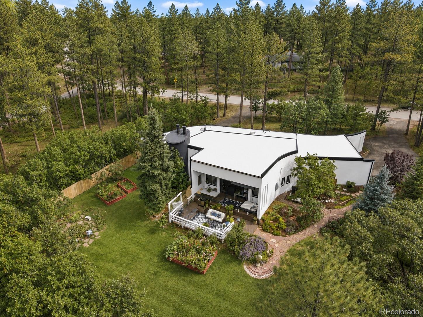 4693 Cheyenne Dr, Larkspur, CO 80118