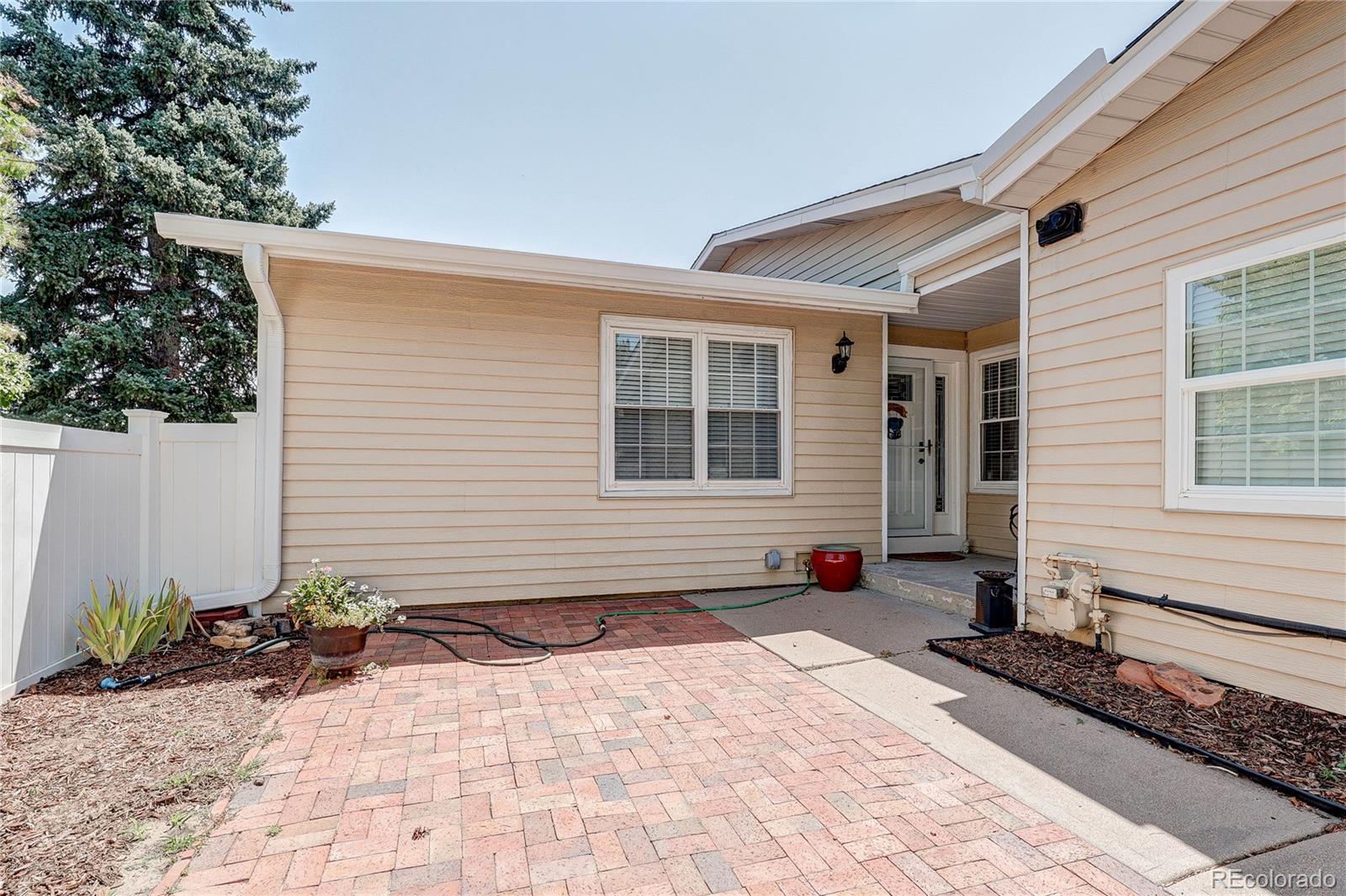 2416 S Vaughn Way #A, Aurora, CO 80014