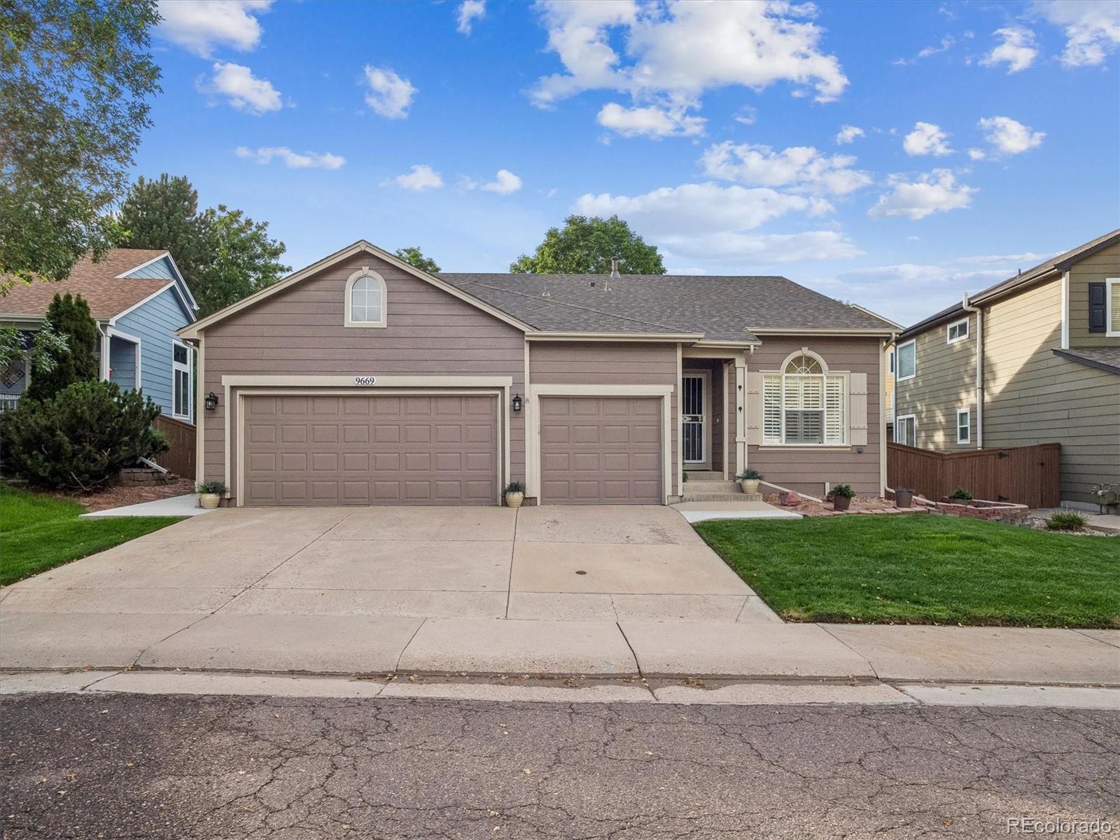 9669 Sydney Ln, Highlands Ranch, CO 80130