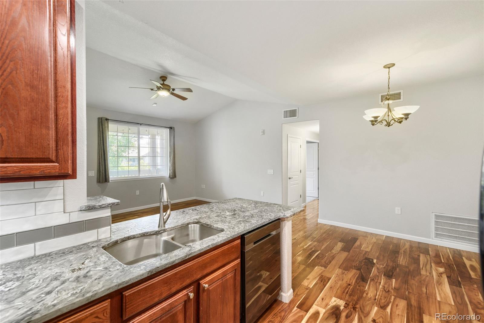 10341 W Girton Dr #202, Denver, CO 80227