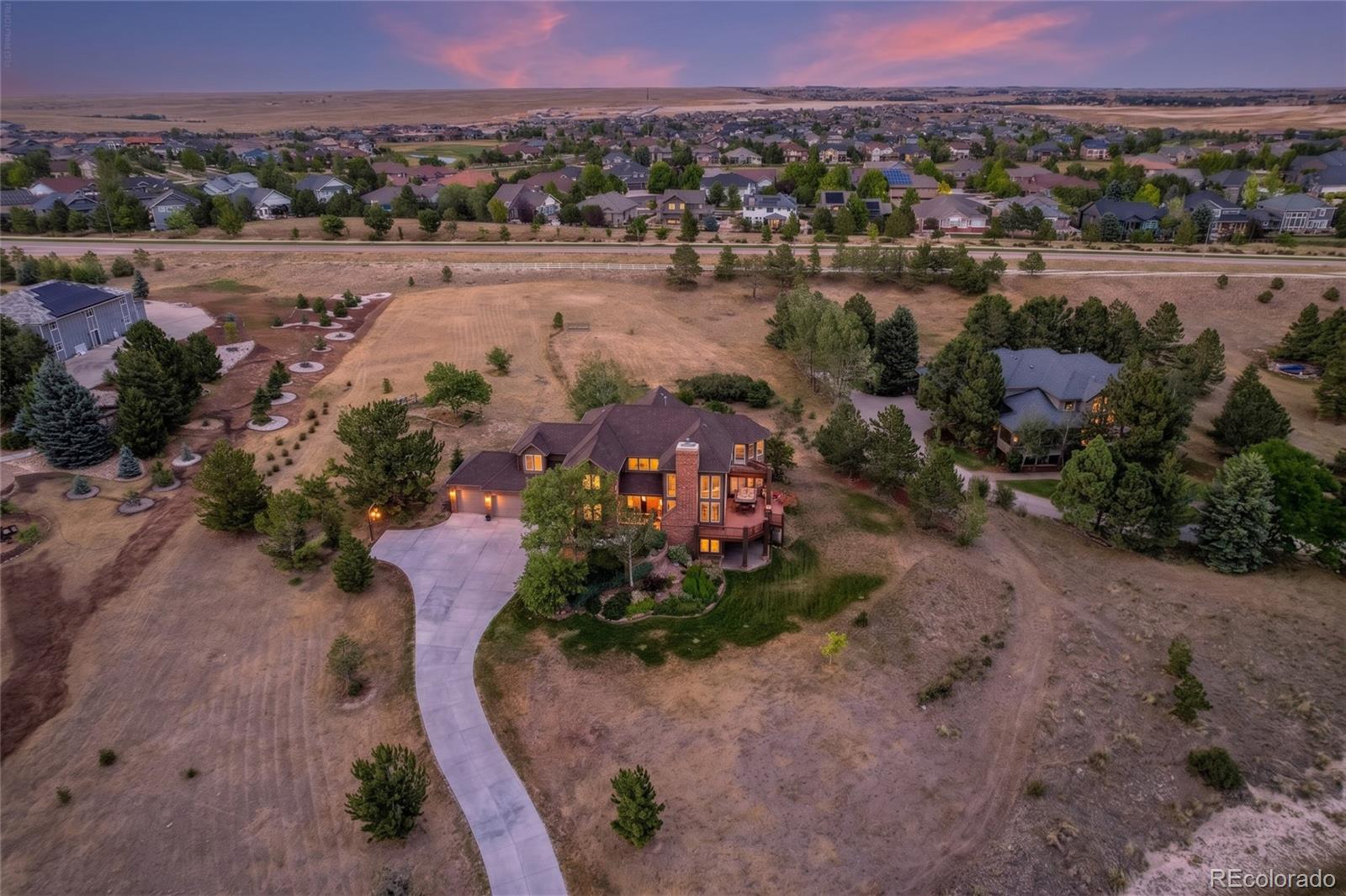 26384 E Otero Dr, Aurora, CO 80016