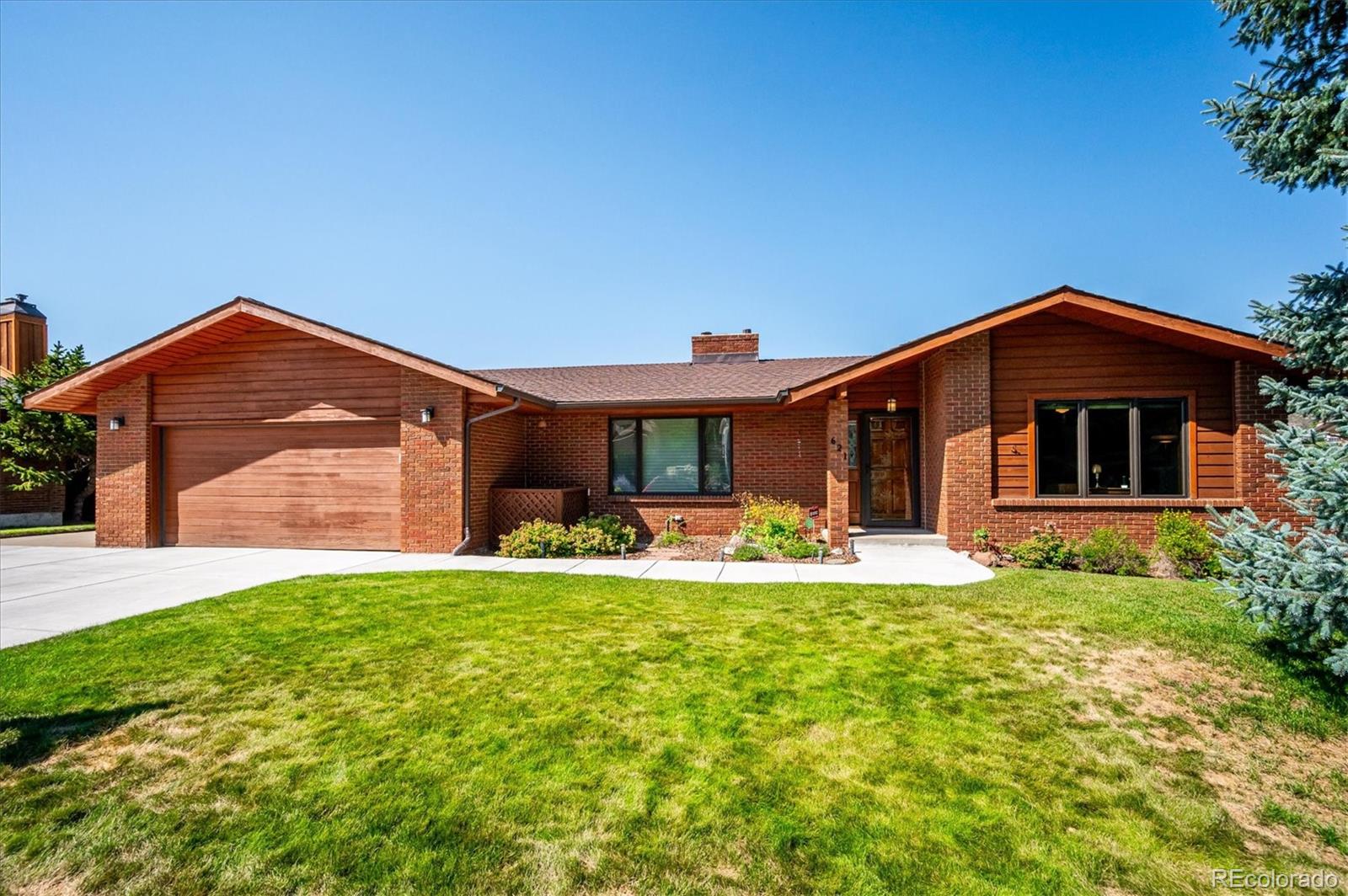 621 Partridge Cir, Golden, CO 80403