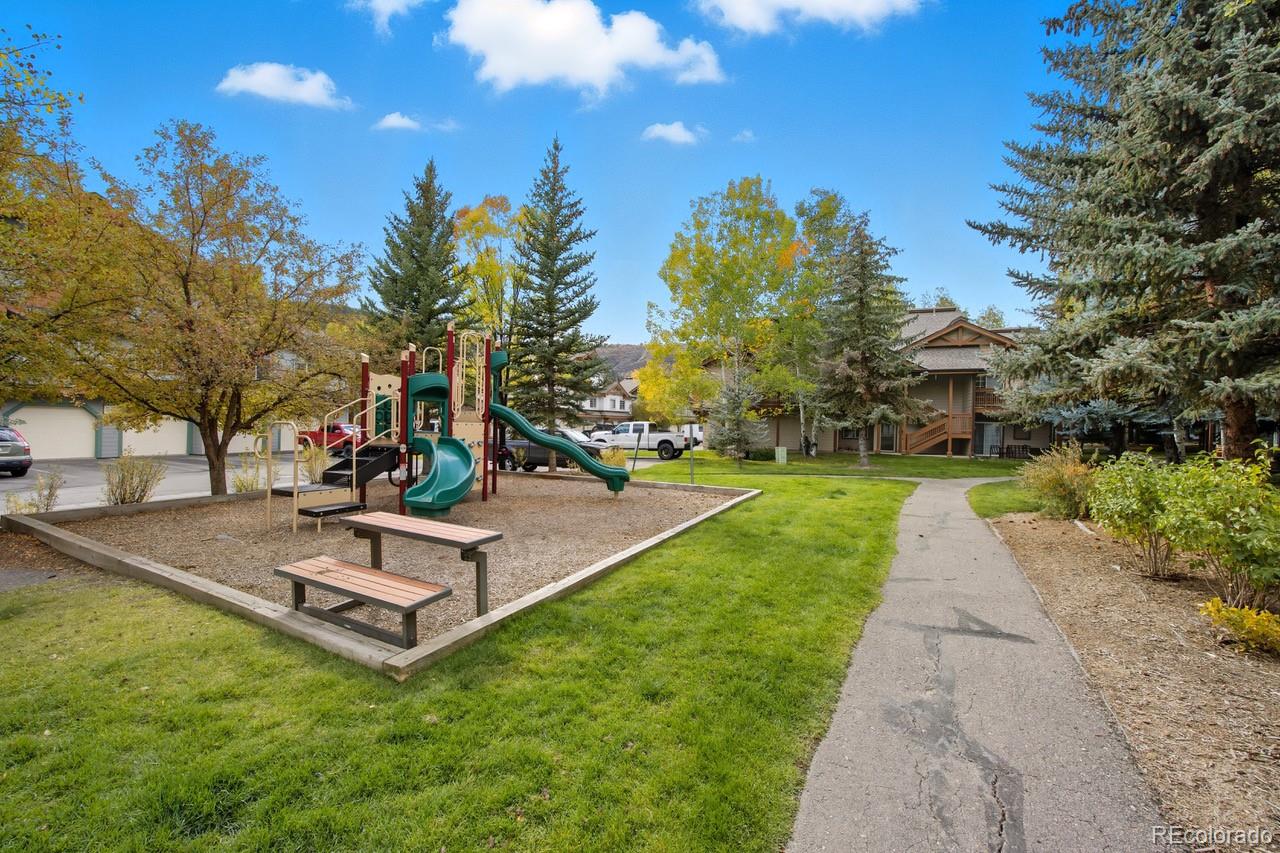 307 Crazy Horse Point #307, Edwards, CO 81632
