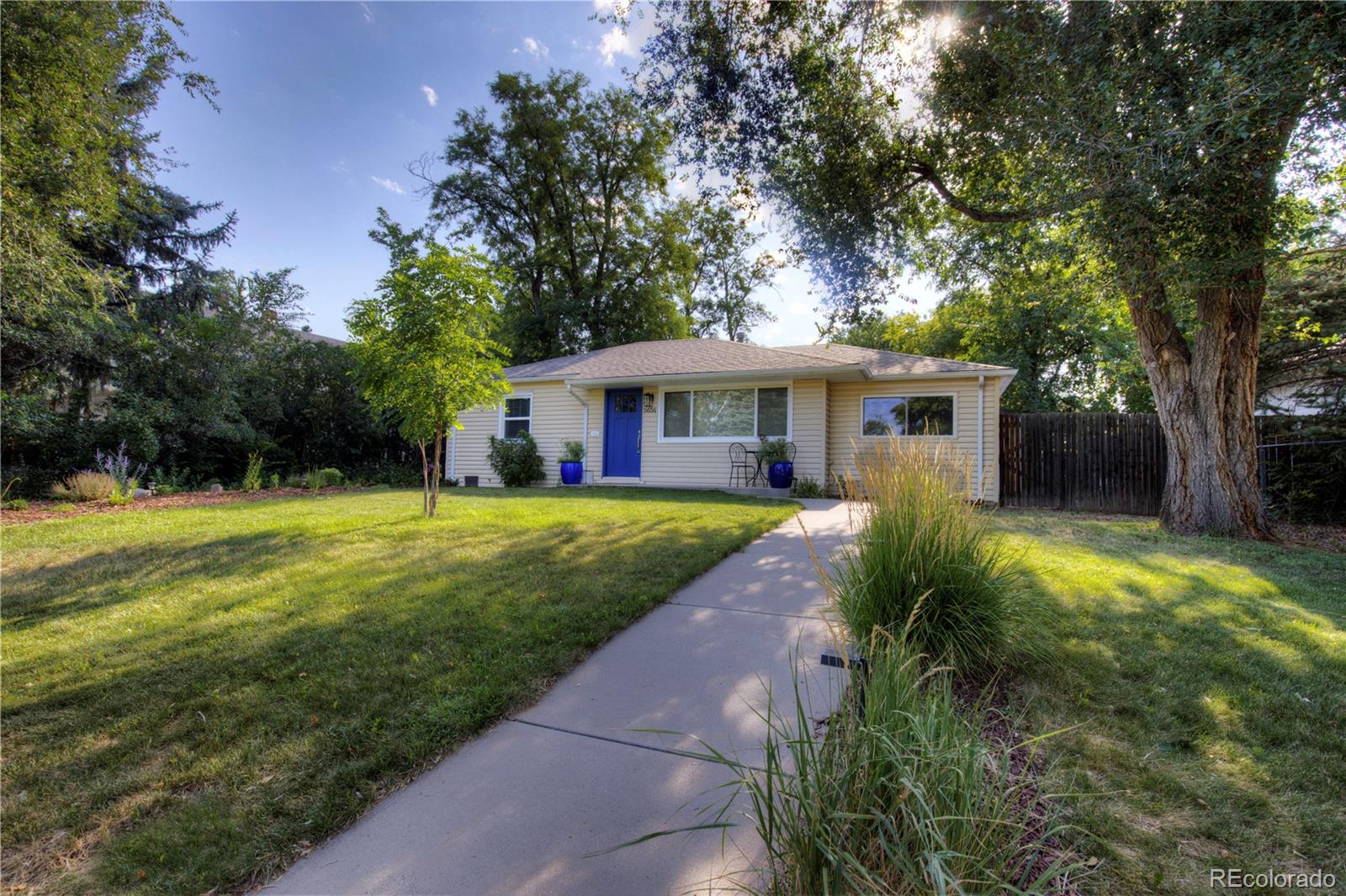 5656 S Elmwood St, Littleton, CO 80120
