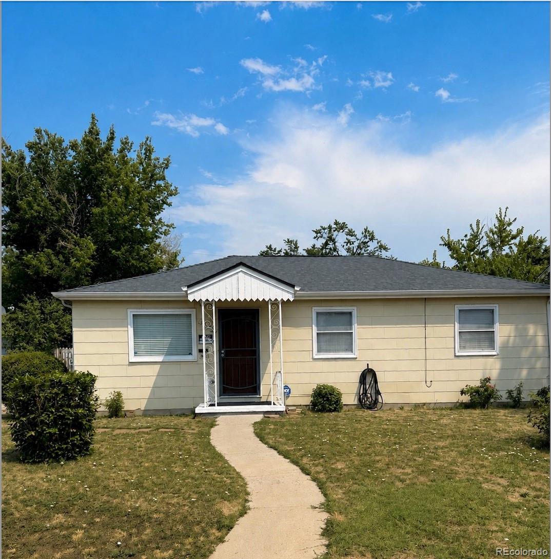 1132 Moline St, Aurora, CO 80010