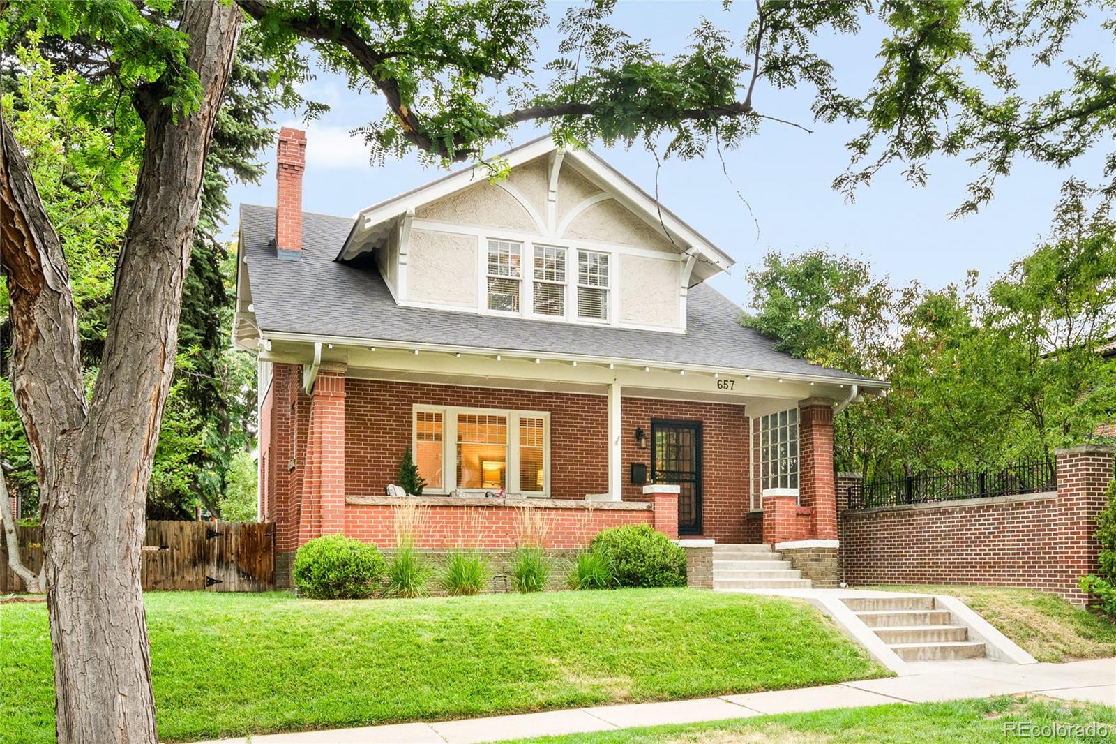 657 Elizabeth St, Denver, CO 80206