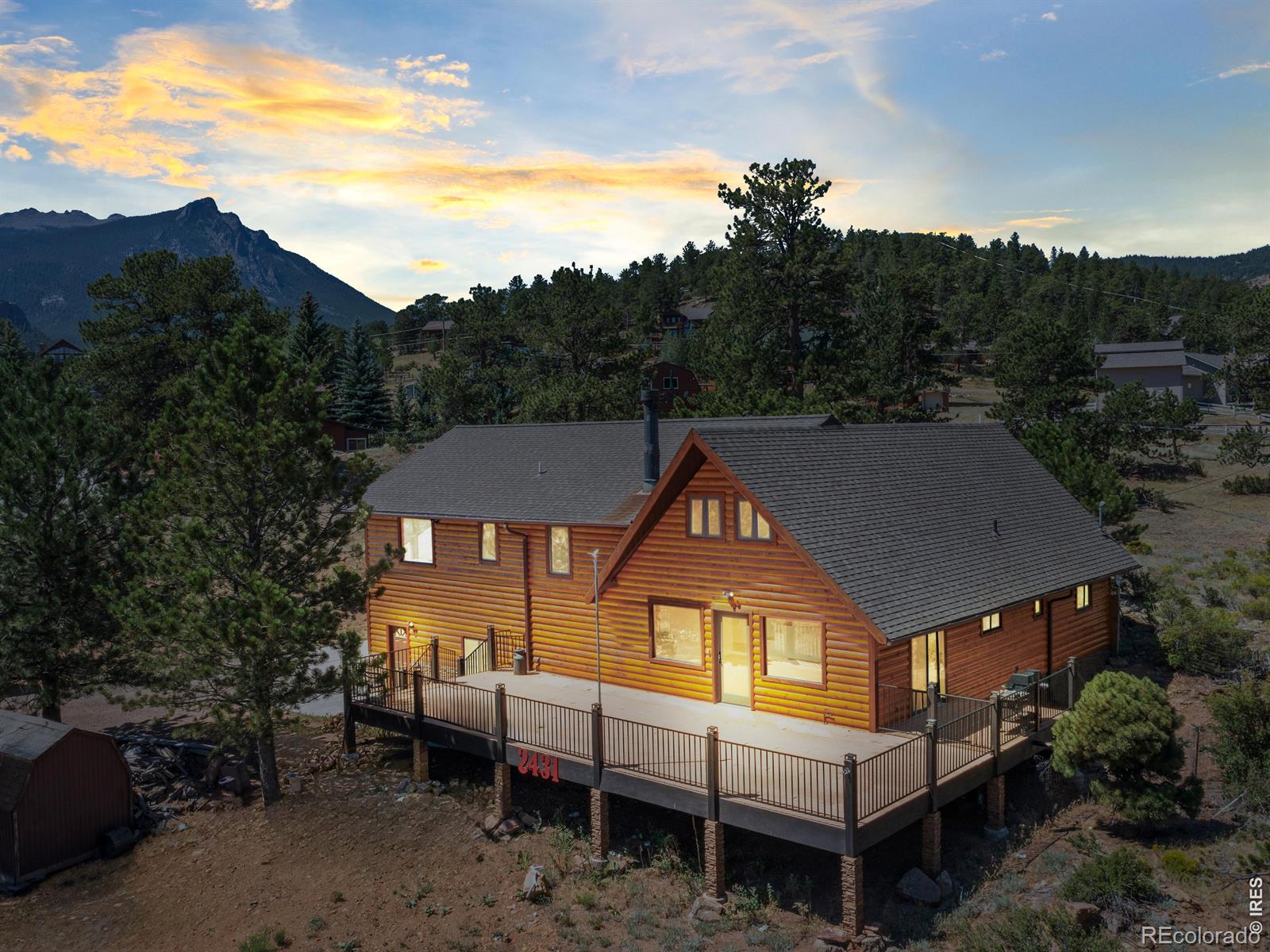 2431 Carriage Dr, Estes Park, CO 80517