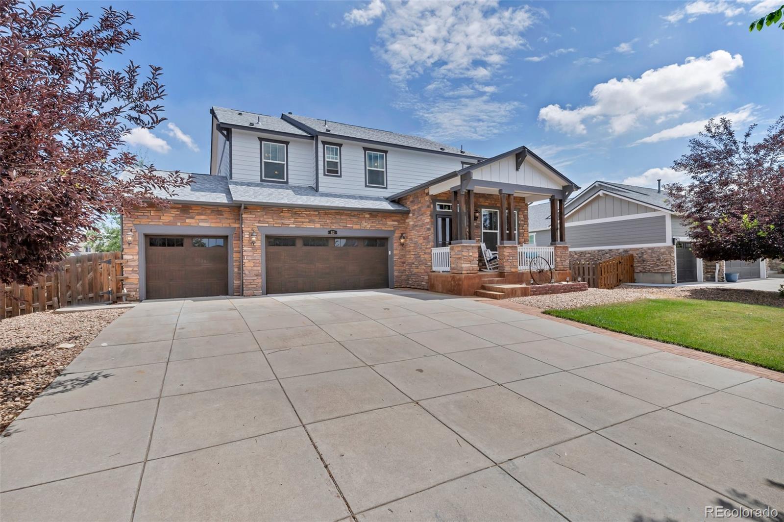 82 S Newbern Way, Aurora, CO 80018