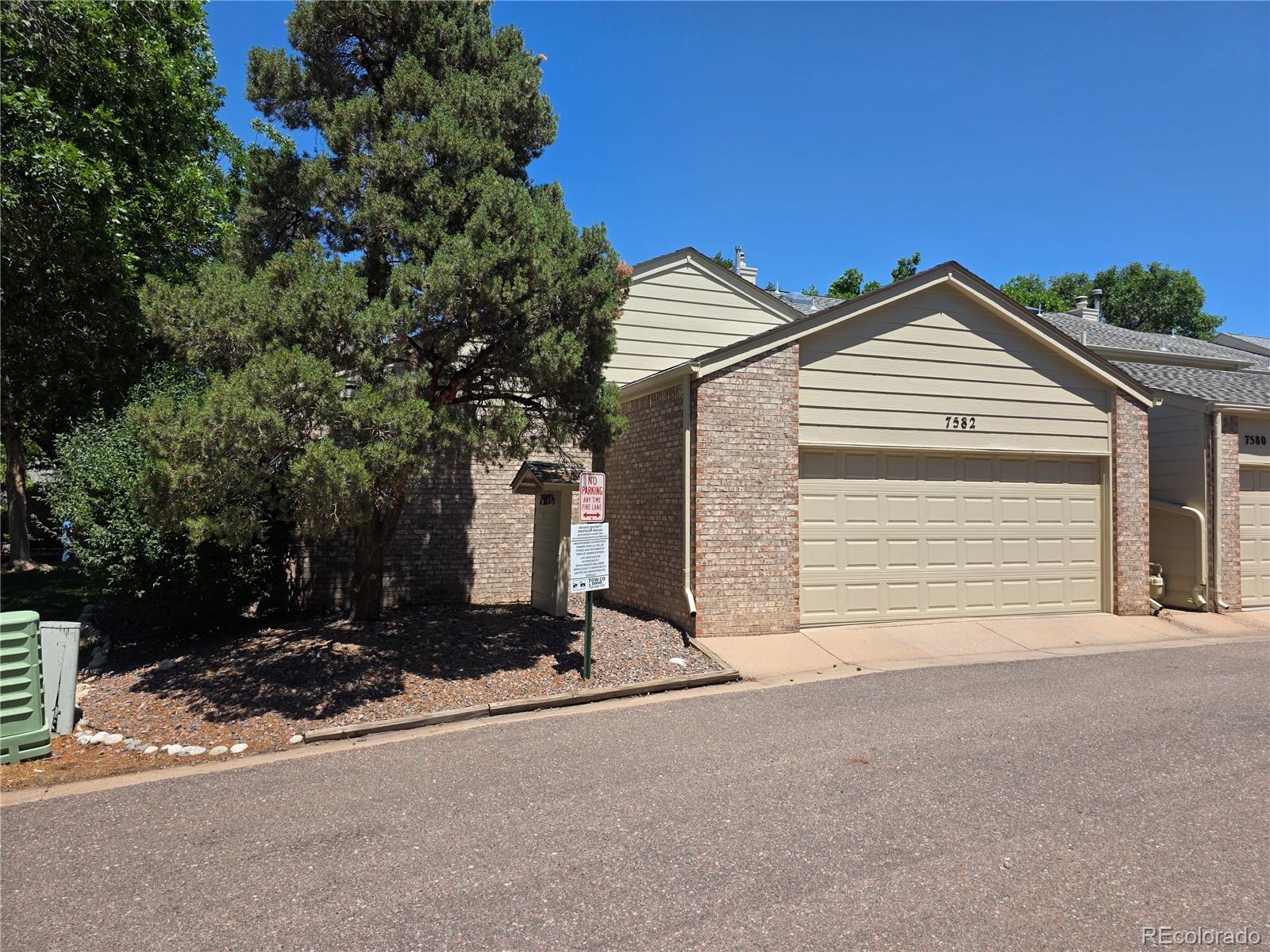 7582 S Cove Cir, Littleton, CO 80122