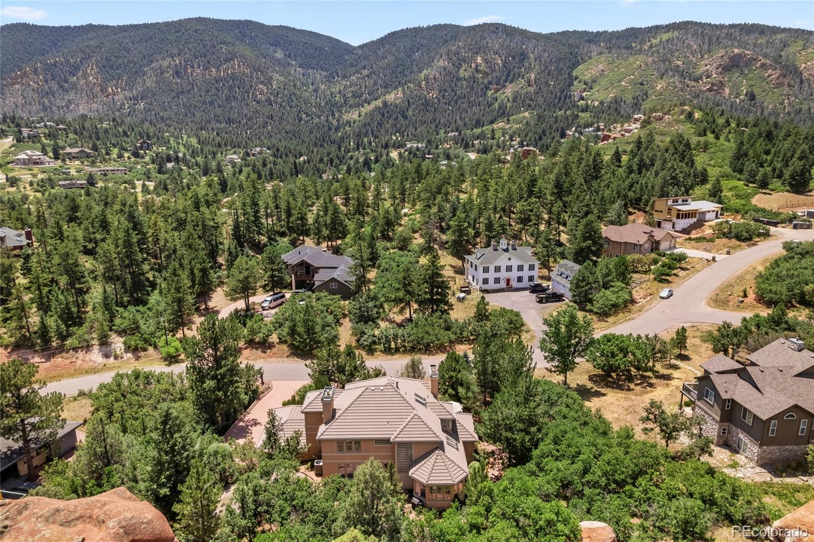 6369 Apache Dr, Larkspur, CO 80118