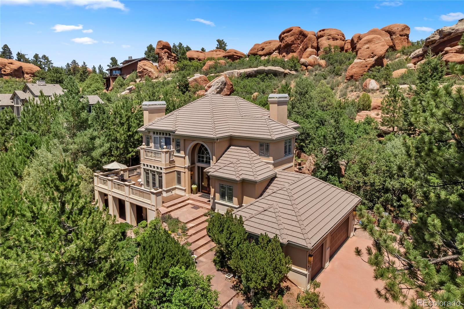 6369 Apache Dr, Larkspur, CO 80118