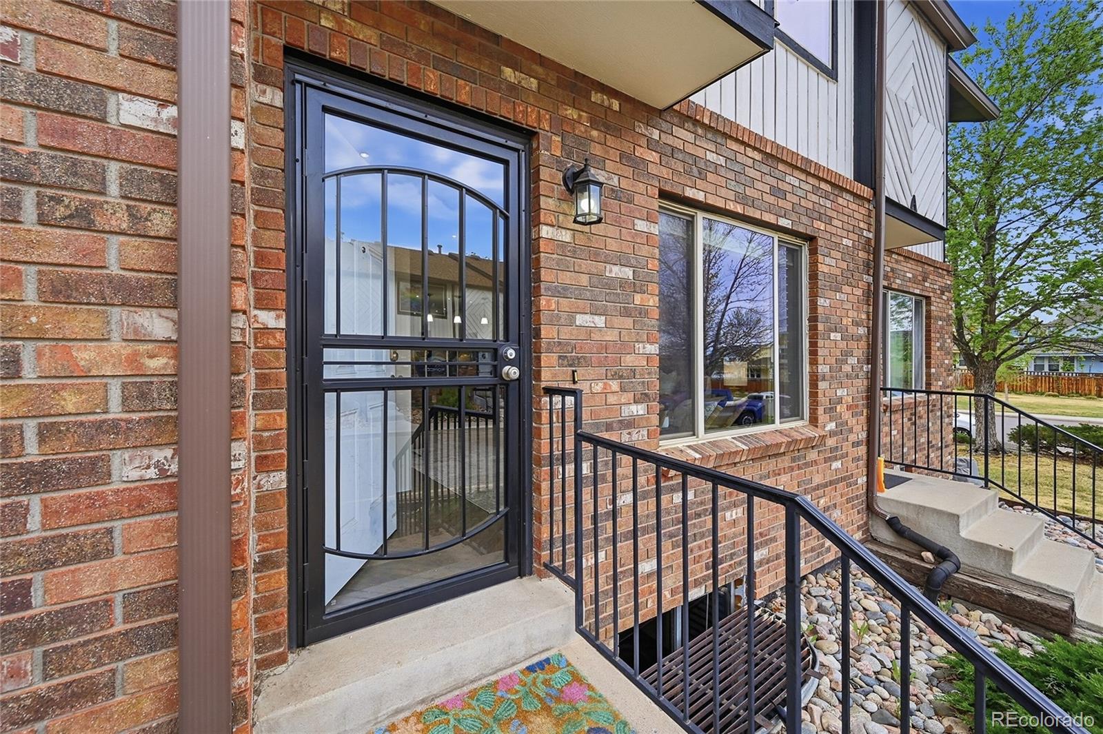 9850 W Stanford Ave #B, Littleton, CO 80123