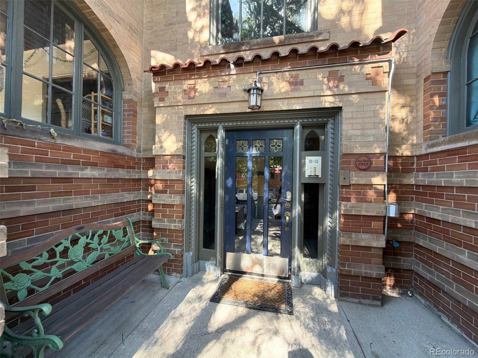 1217 N Downing St #2, Denver, CO 80218