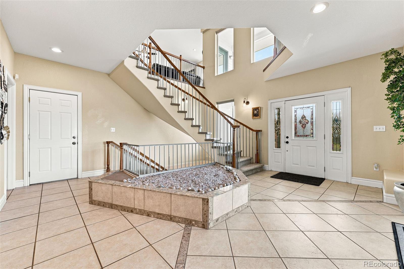 9381 W 67th Pl, Arvada, CO 80004