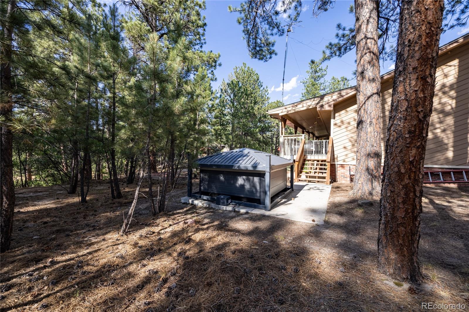 545 Tenderfoot Dr, Larkspur, CO 80118