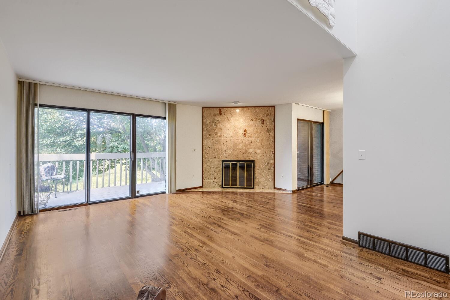 4255 S Olive St #8, Denver, CO 80237