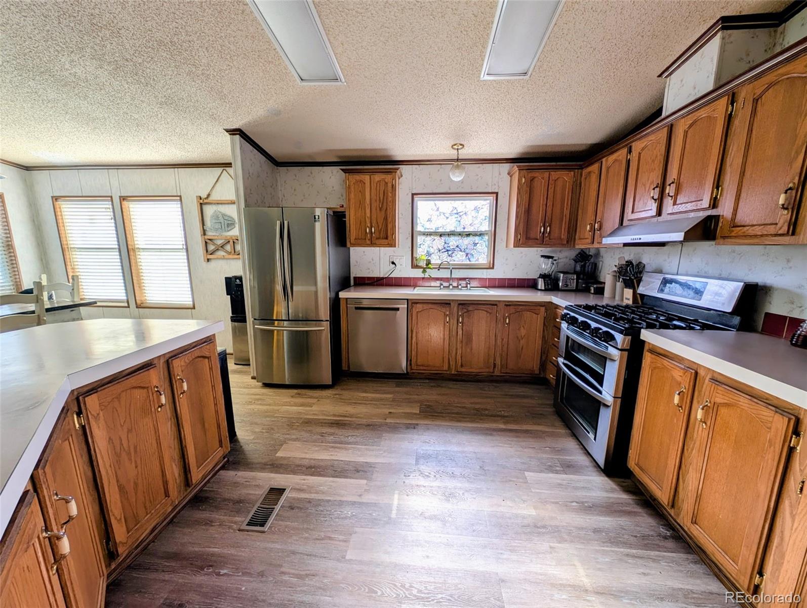 26900 E Colfax Ave Lot 105, Aurora, CO 80018