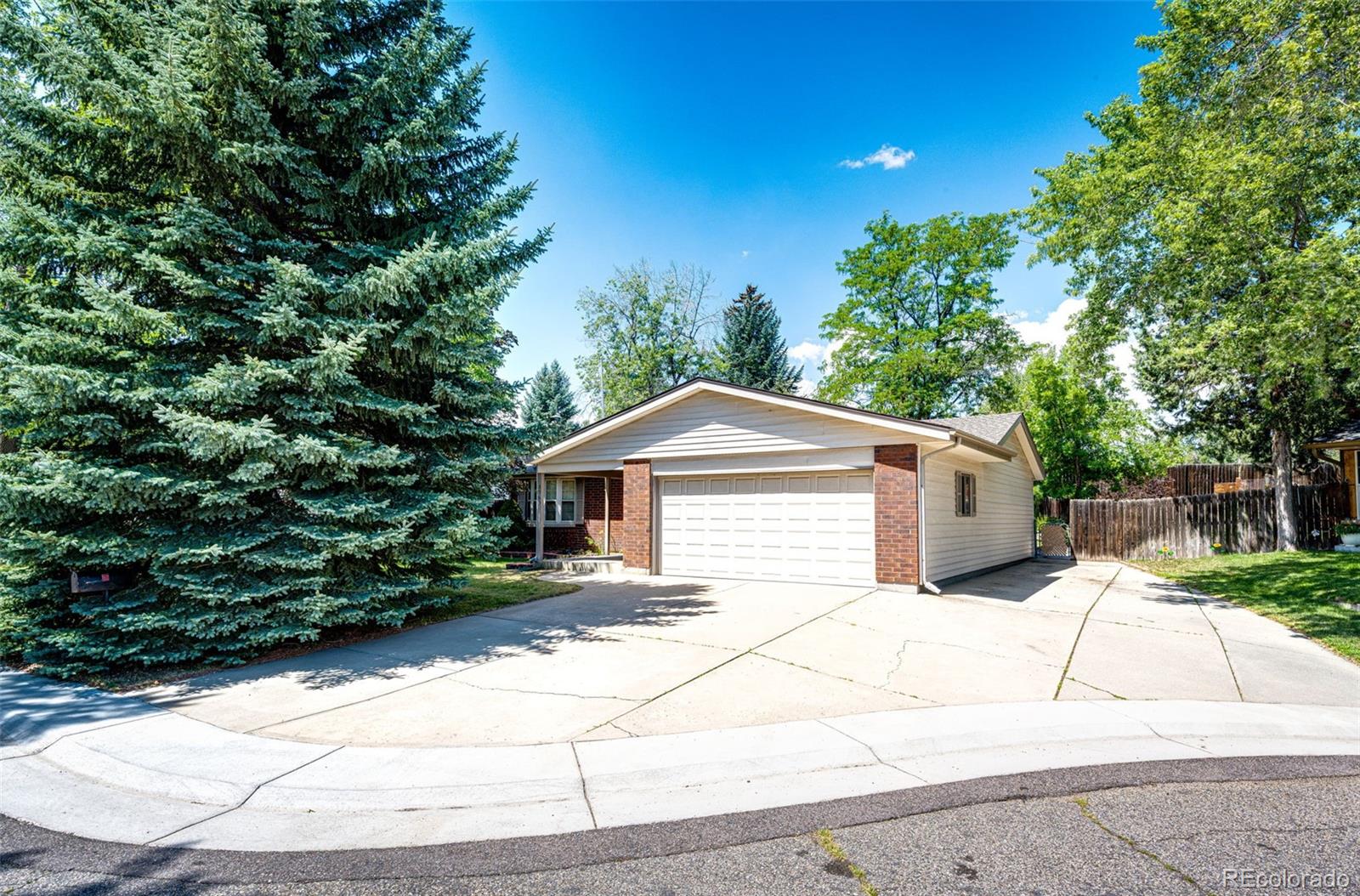 8965 W 78th Ave, Arvada, CO 80005