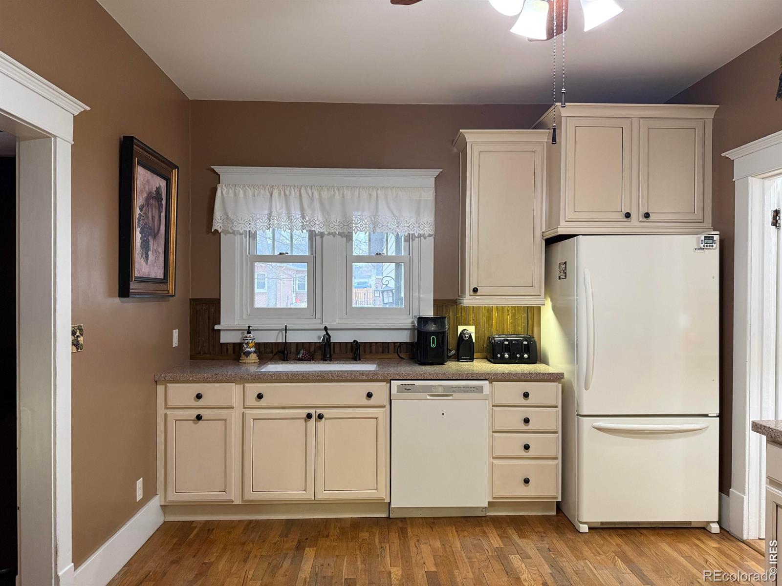 324 S Bowman Ave, Holyoke, CO 80734