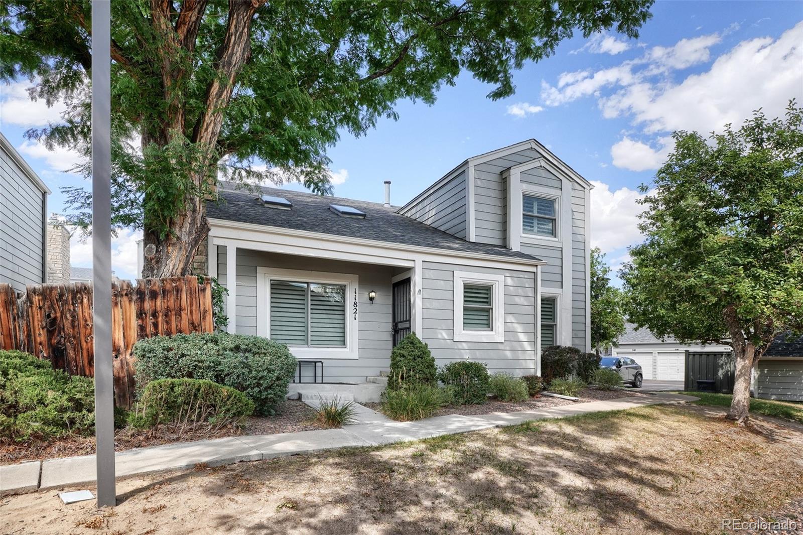11821 E Cornell Cir, Aurora, CO 80014