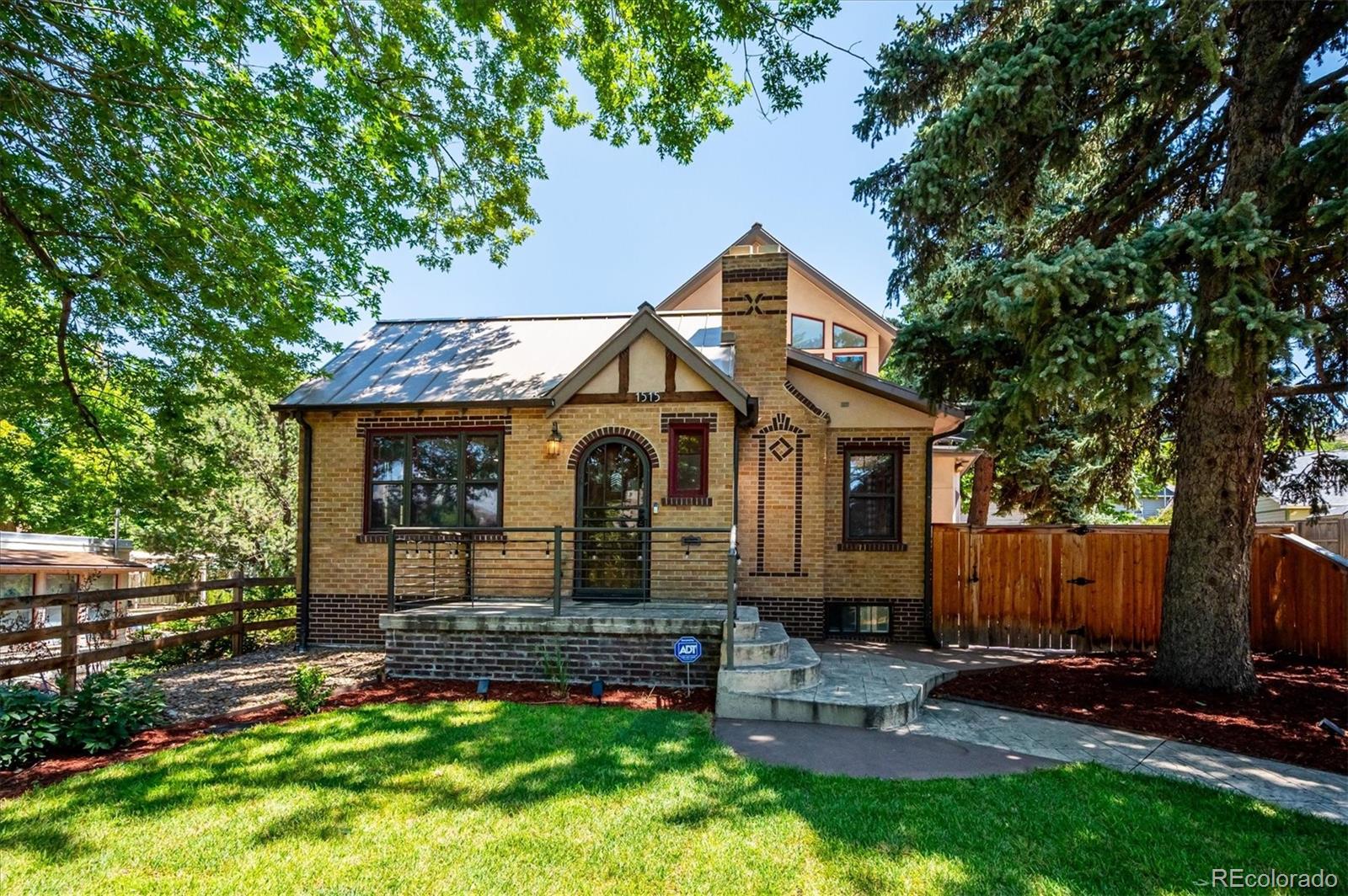 1515 Ford St, Golden, CO 80401