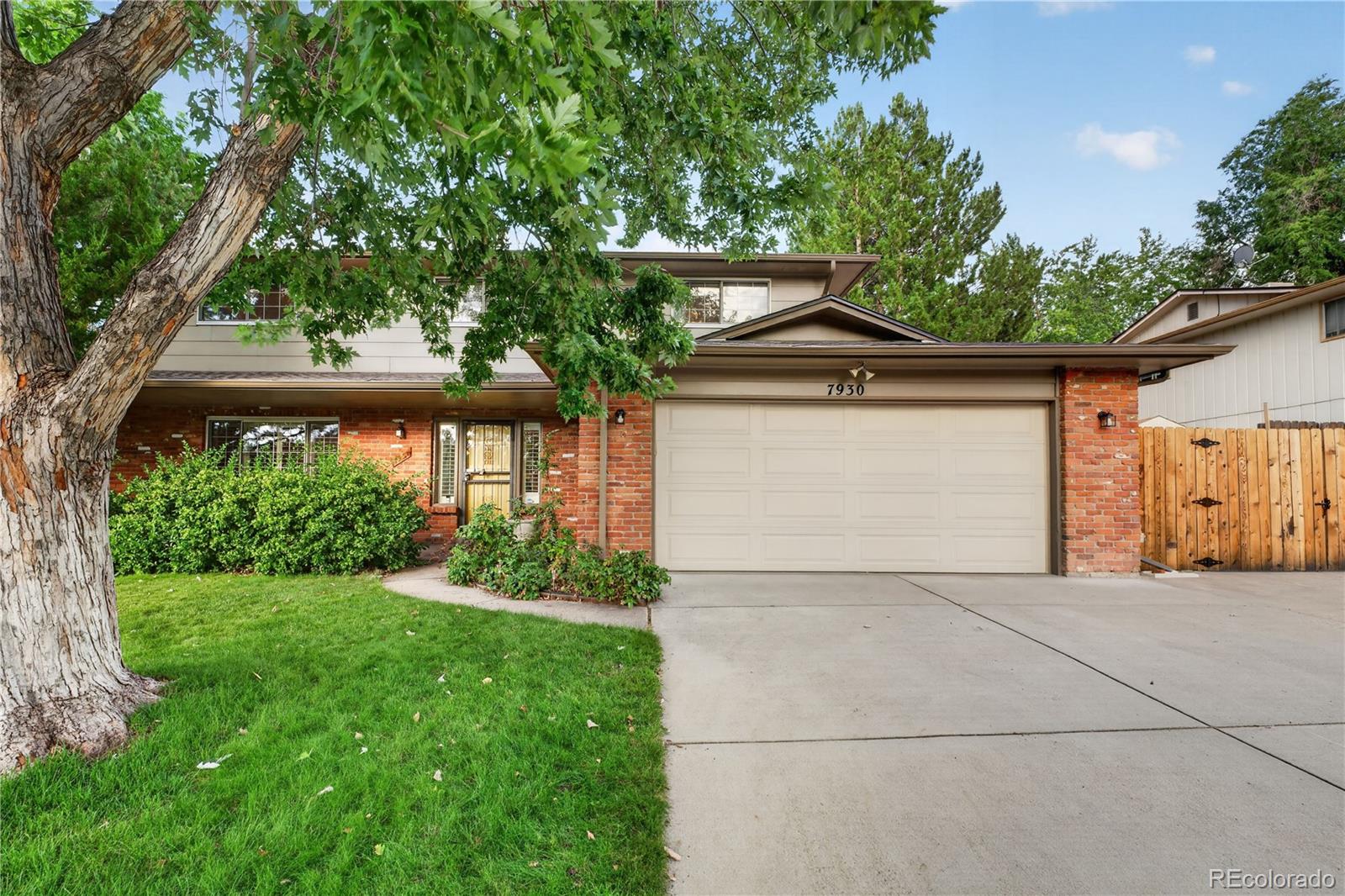 7930 S Marshall Ct, Littleton, CO 80128