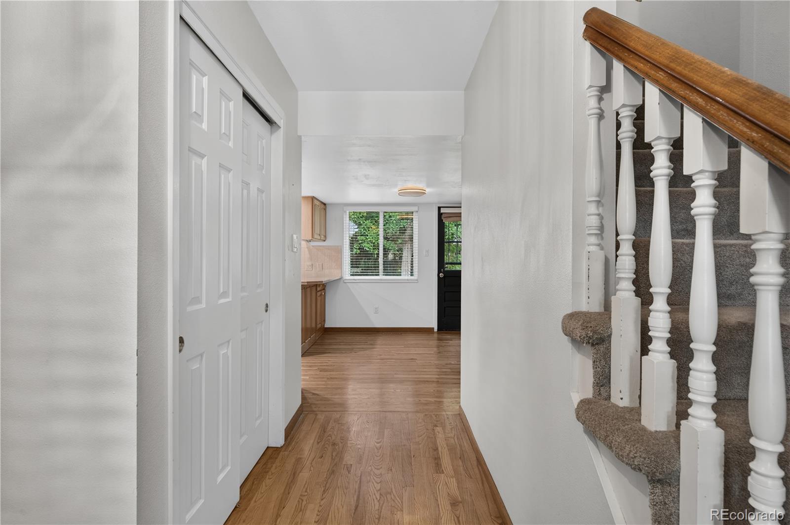 7930 S Marshall Ct, Littleton, CO 80128