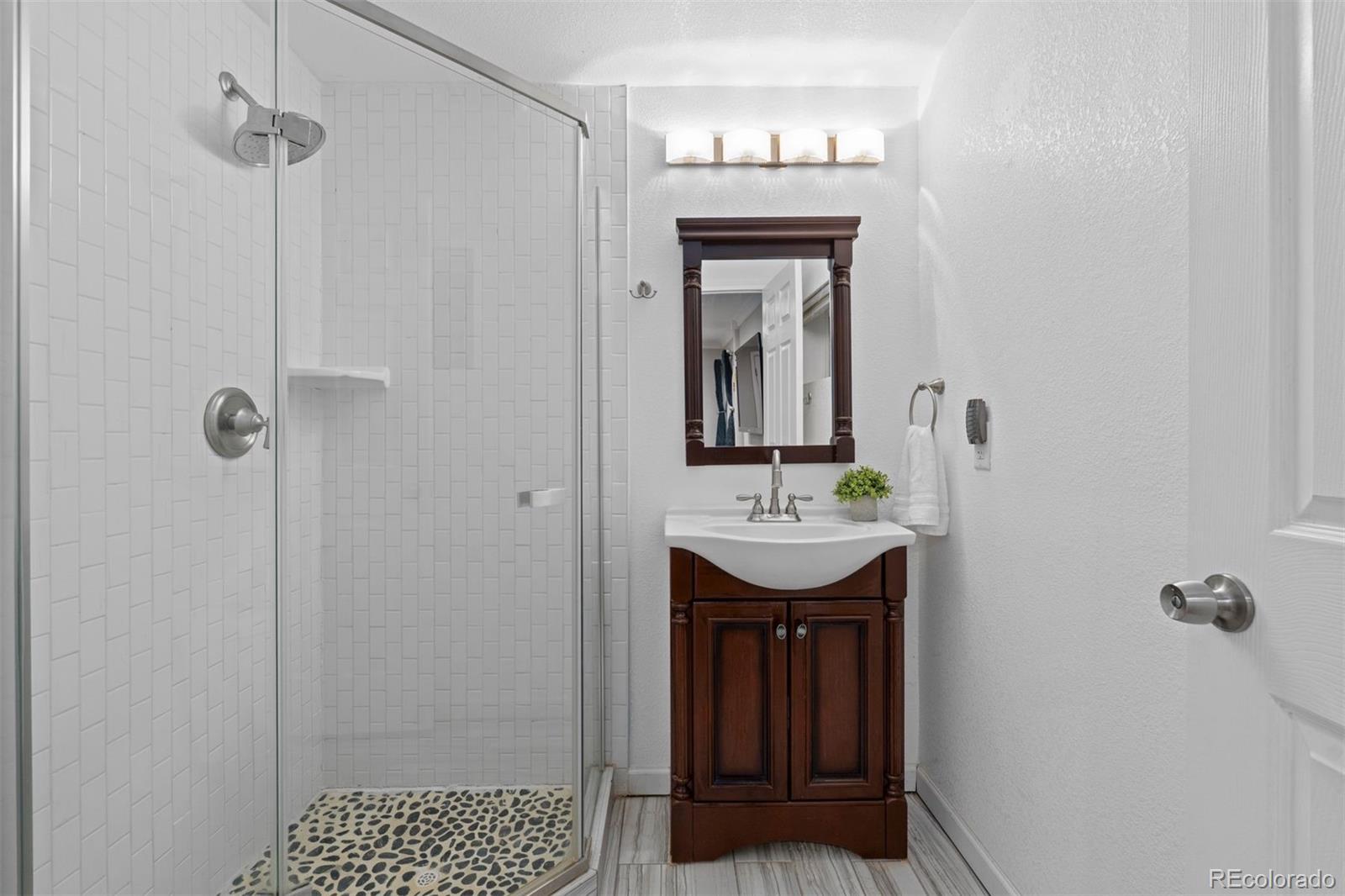 5122 S Cody Ct, Littleton, CO 80123