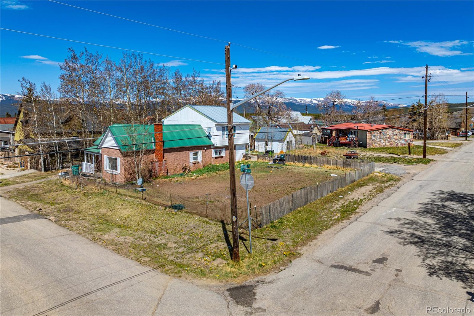 426 E 9th St, Leadville, CO 80461