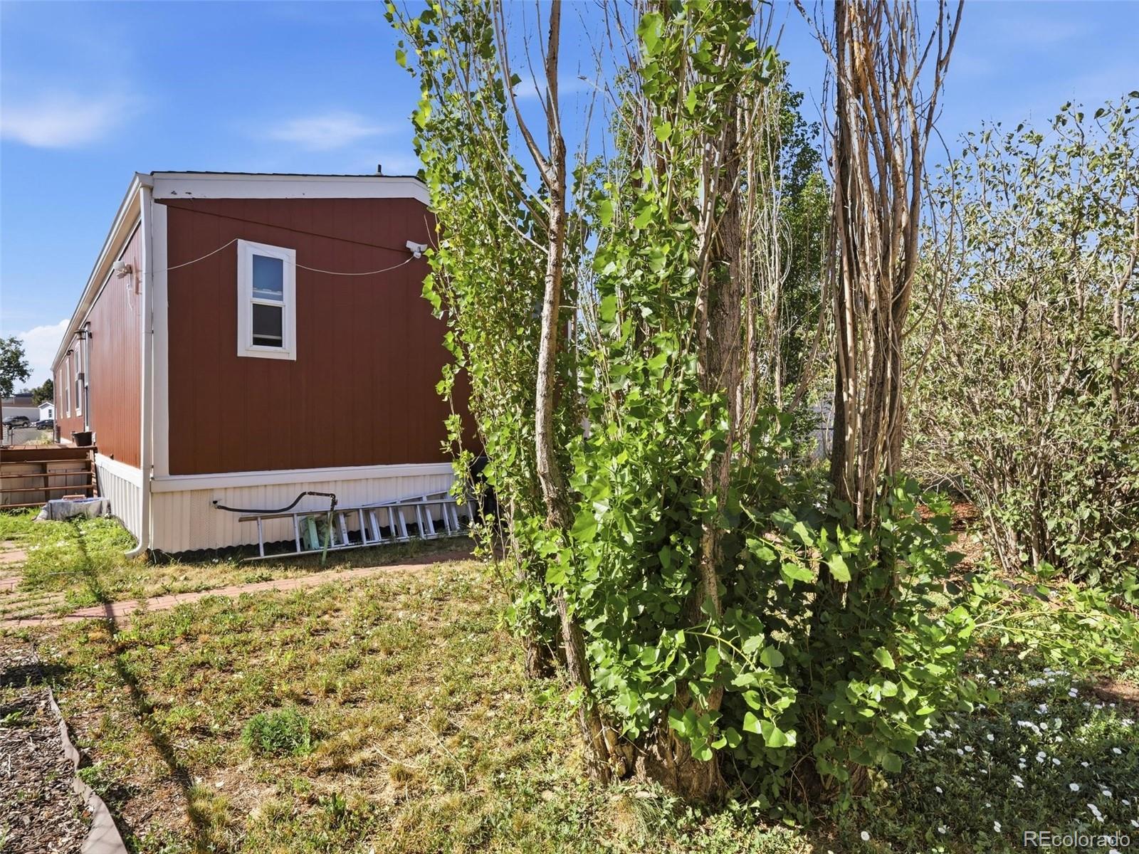 1570 Sedalia Way, Aurora, CO 80011