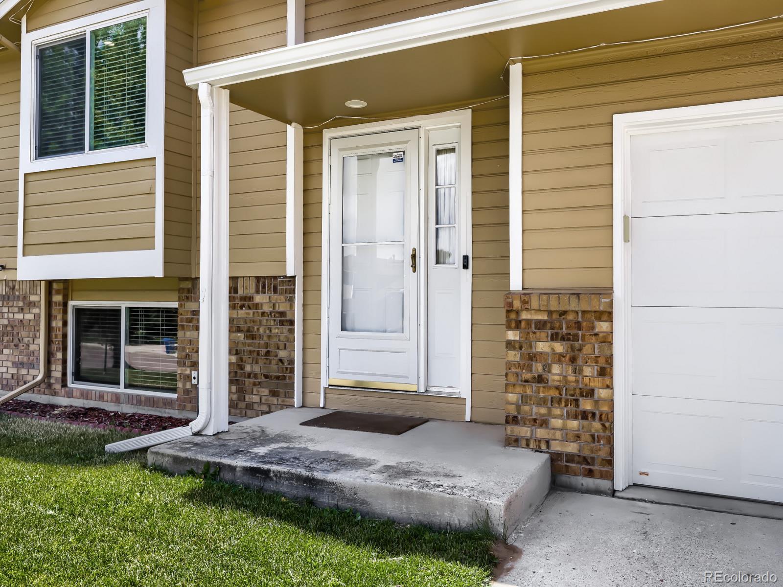 4240 Chenango Dr, Colorado Springs, CO 80911