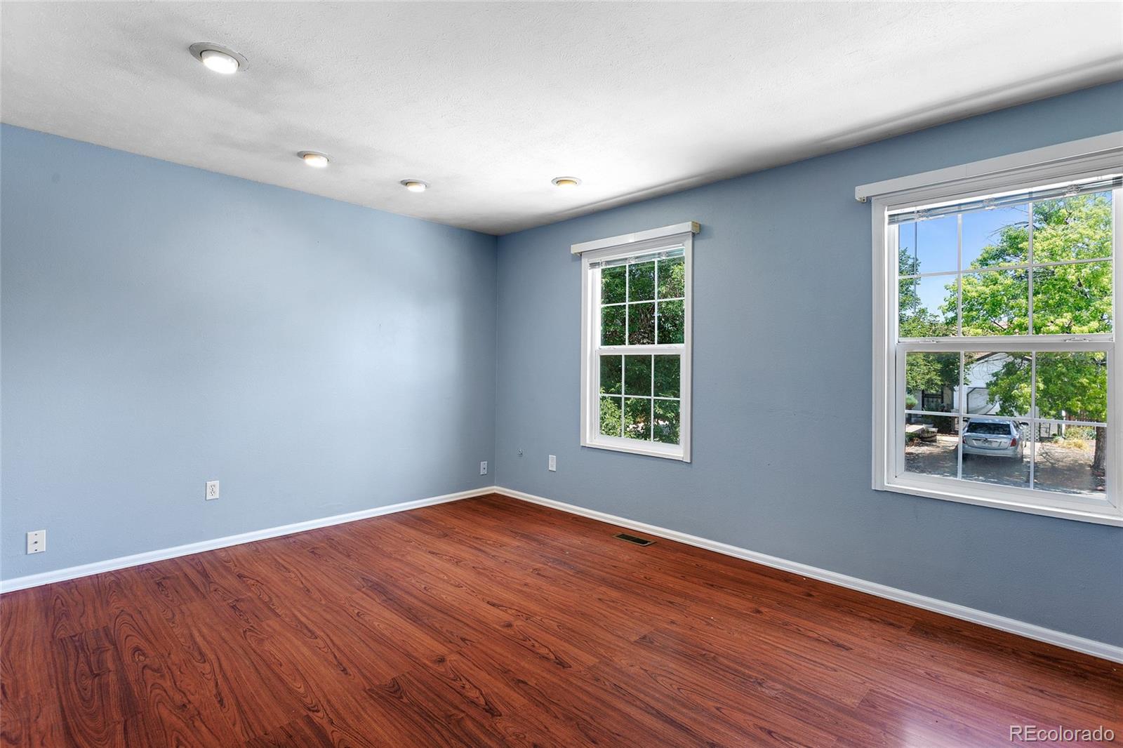 1495 S Biscay Ct, Aurora, CO 80017