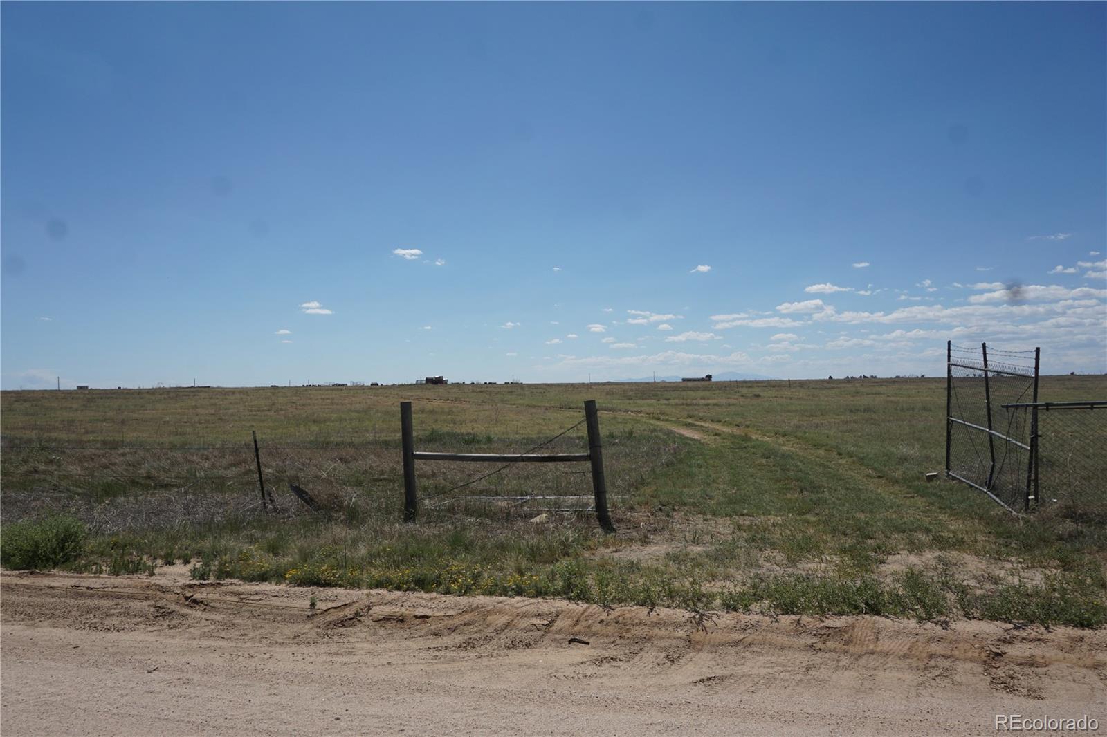 143 N Holtwood Rd, Rush, CO 80833