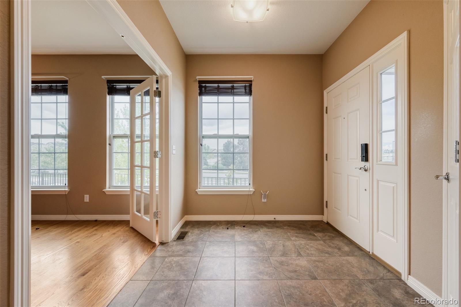 6696 S Shawnee St, Aurora, CO 80016