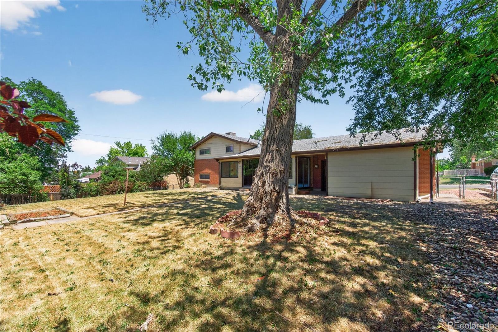 10451 Livingston, Denver, CO 80233