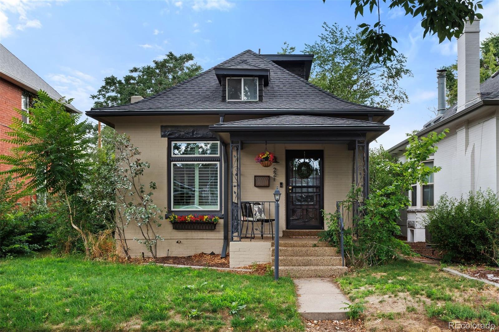 221 S Ogden St, Denver, CO 80209