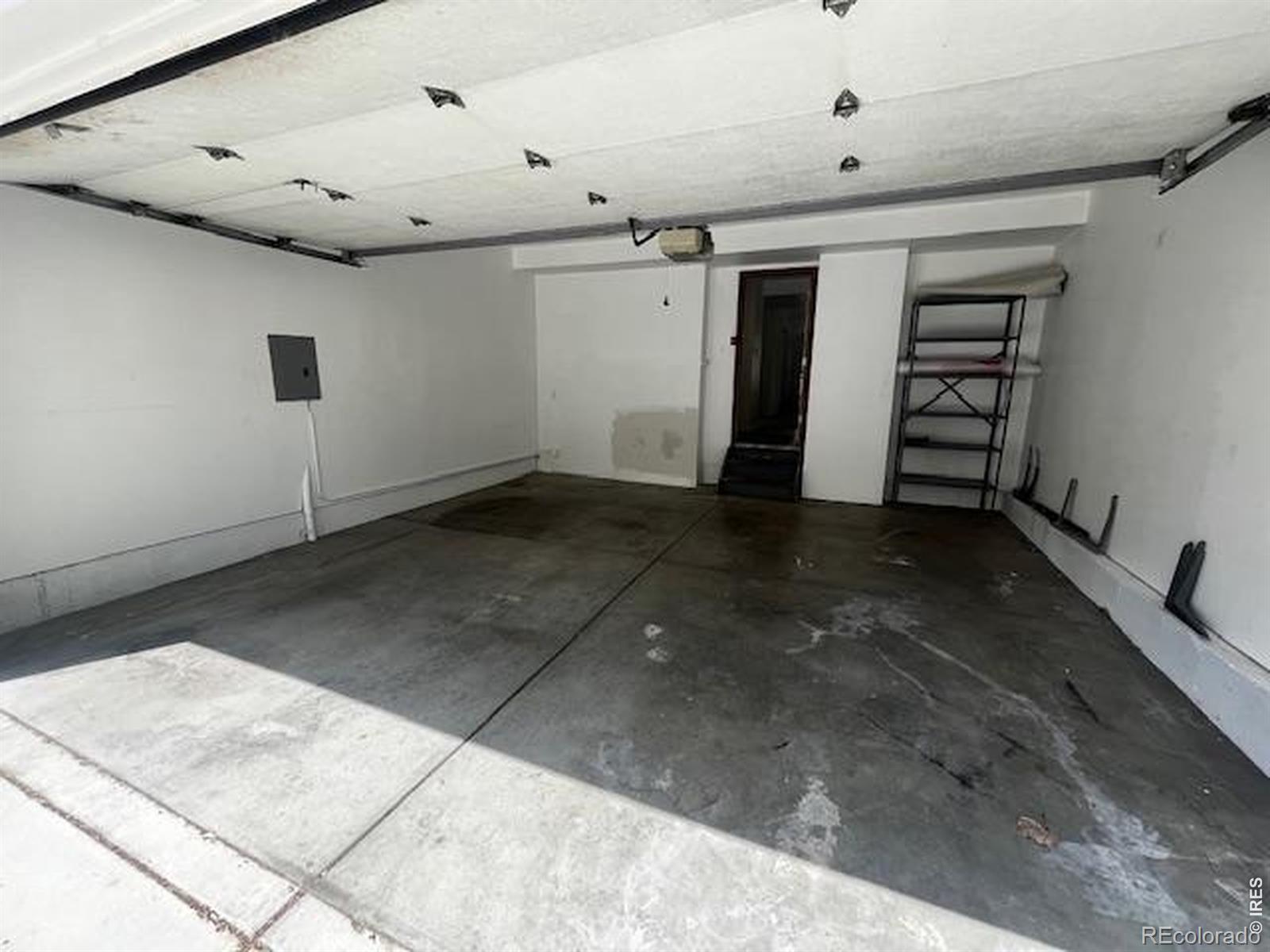2142 Meadow Ct, Longmont, CO 80501