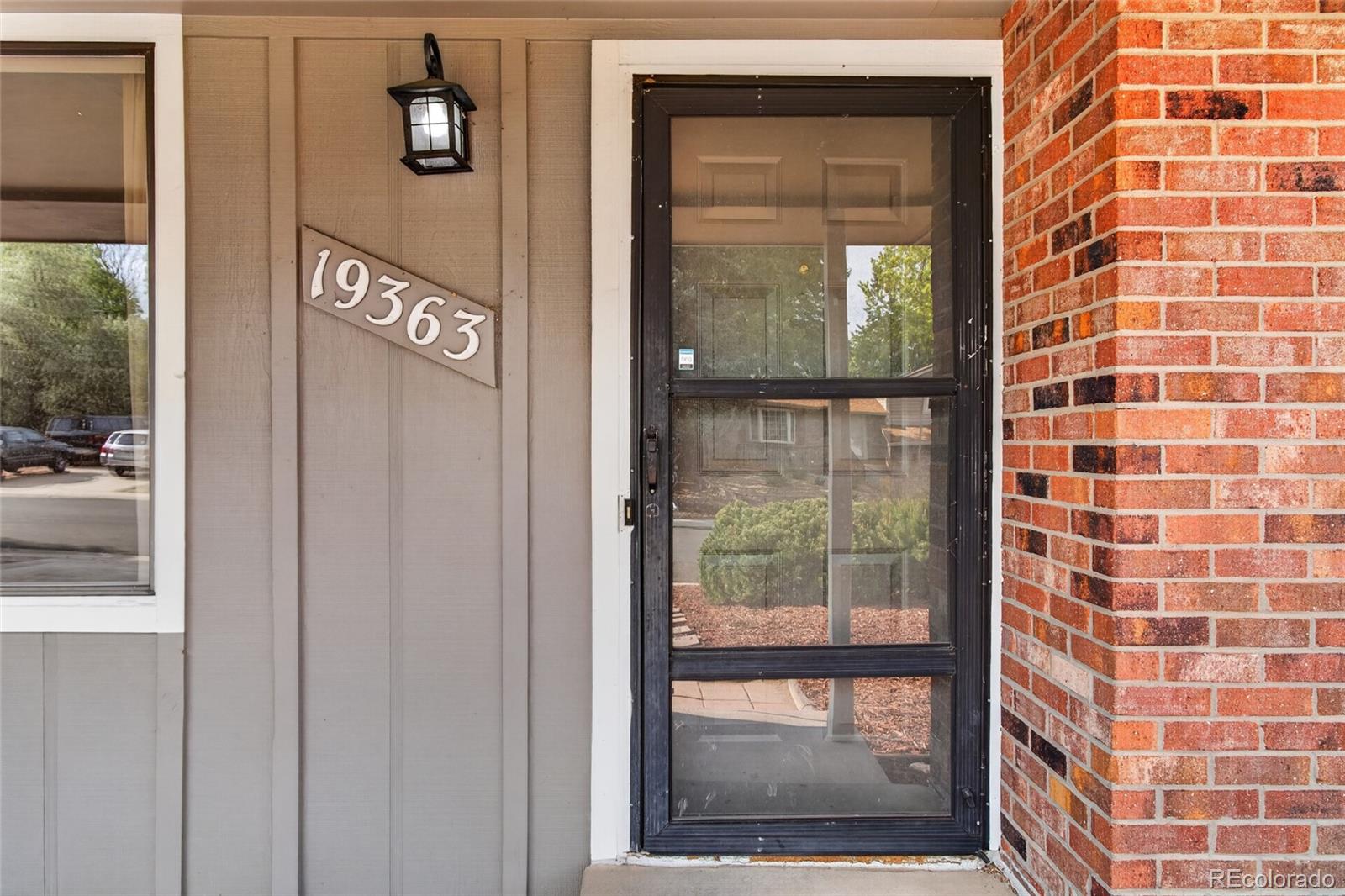 19363 E Floyd Ave, Aurora, CO 80013