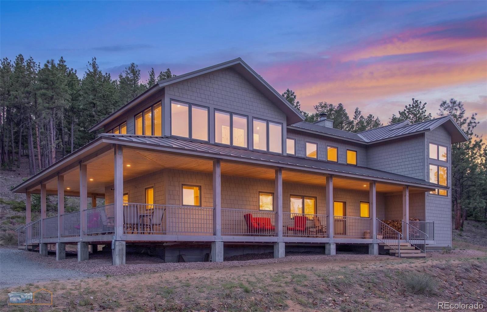 942 Spruce Dr, Lyons, CO 80540