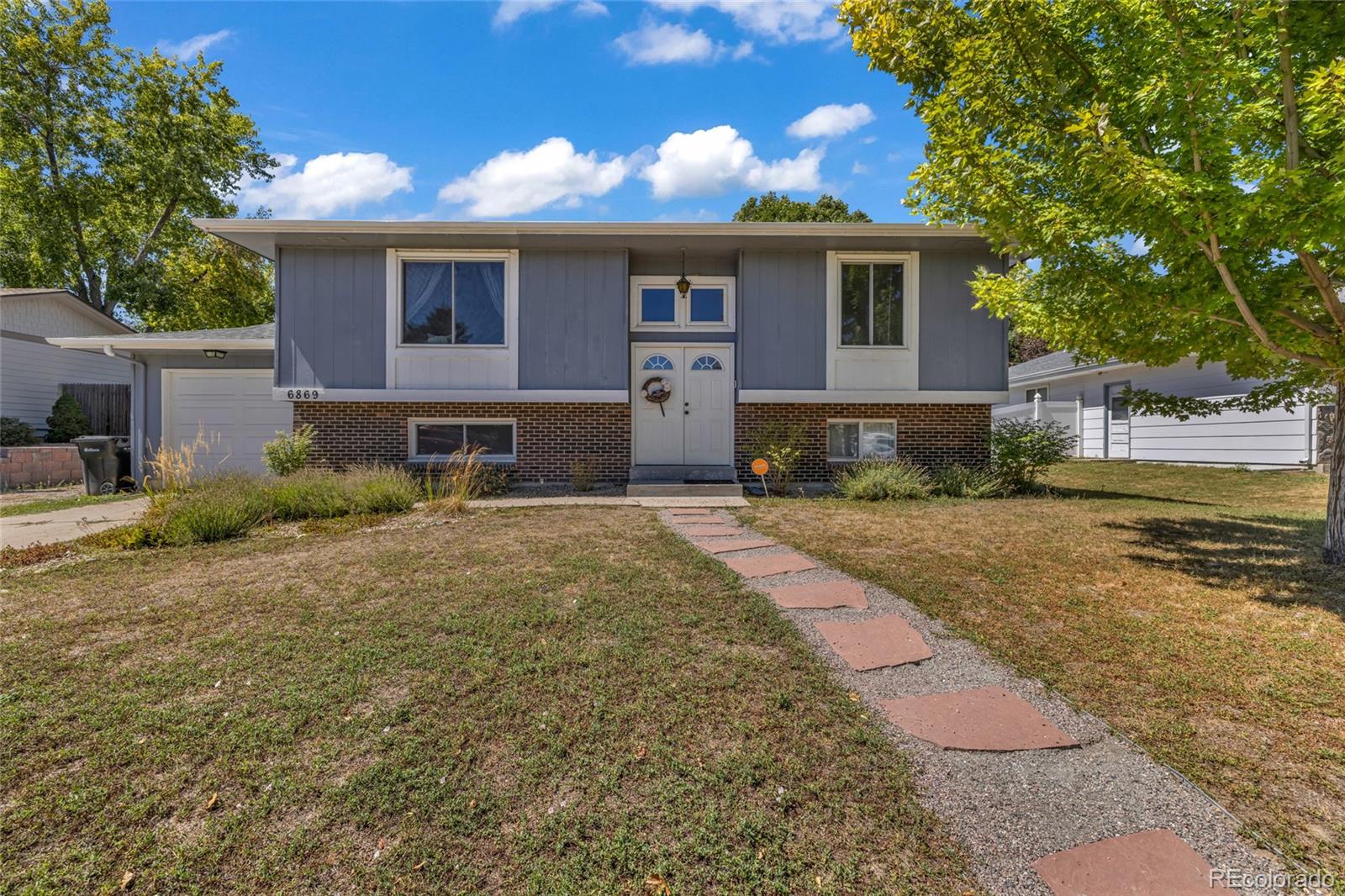 6869 Quay St, Arvada, CO 80003