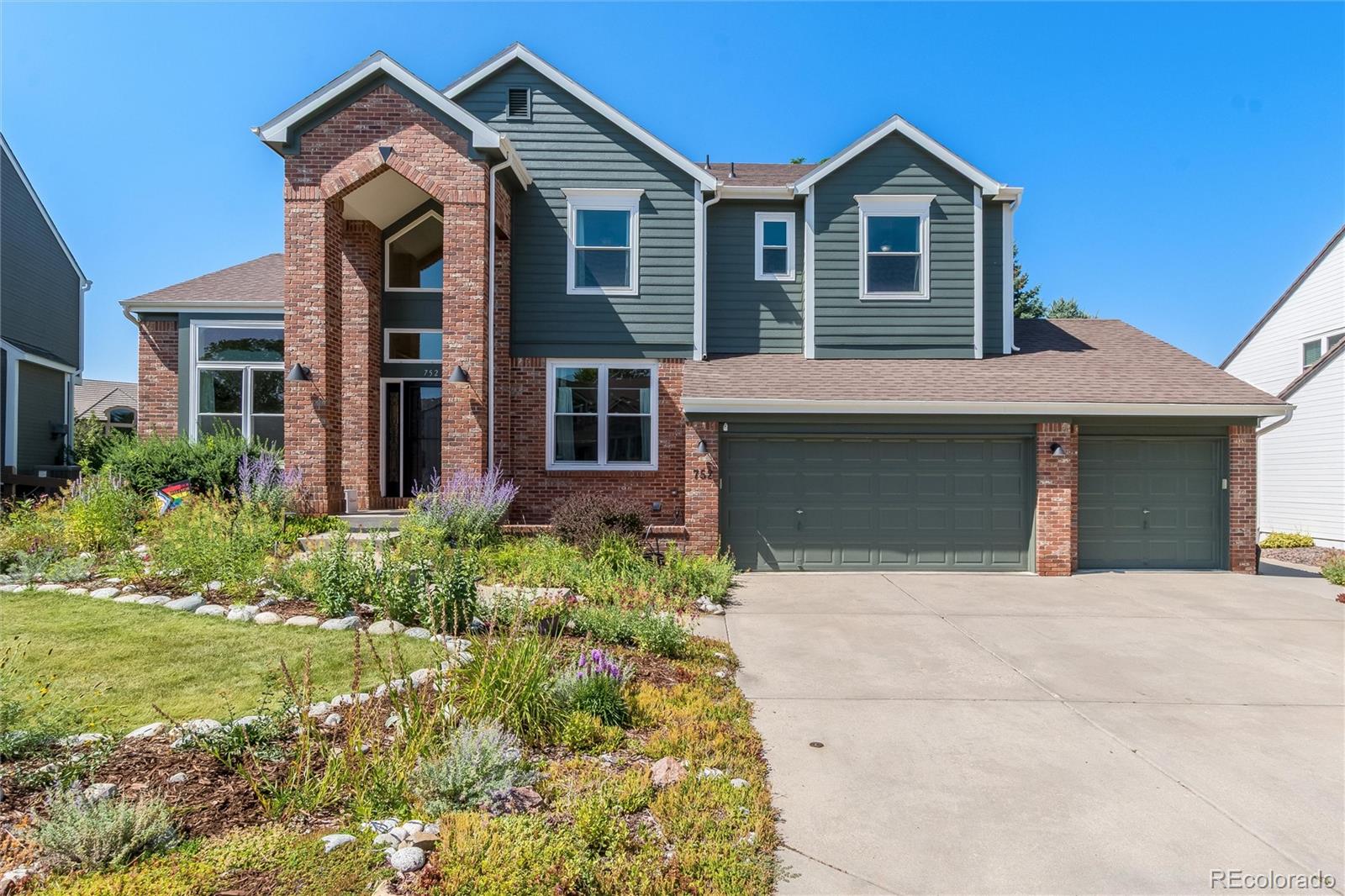 752 Hughes Ln, Littleton, CO 80126