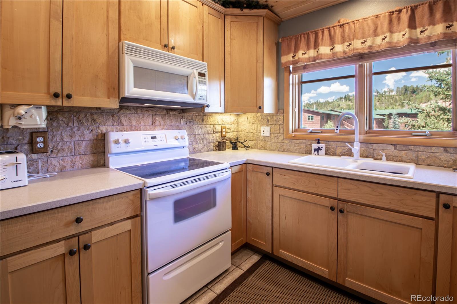 205 Bella Vista Ct #311, Grand Lake, CO 80447